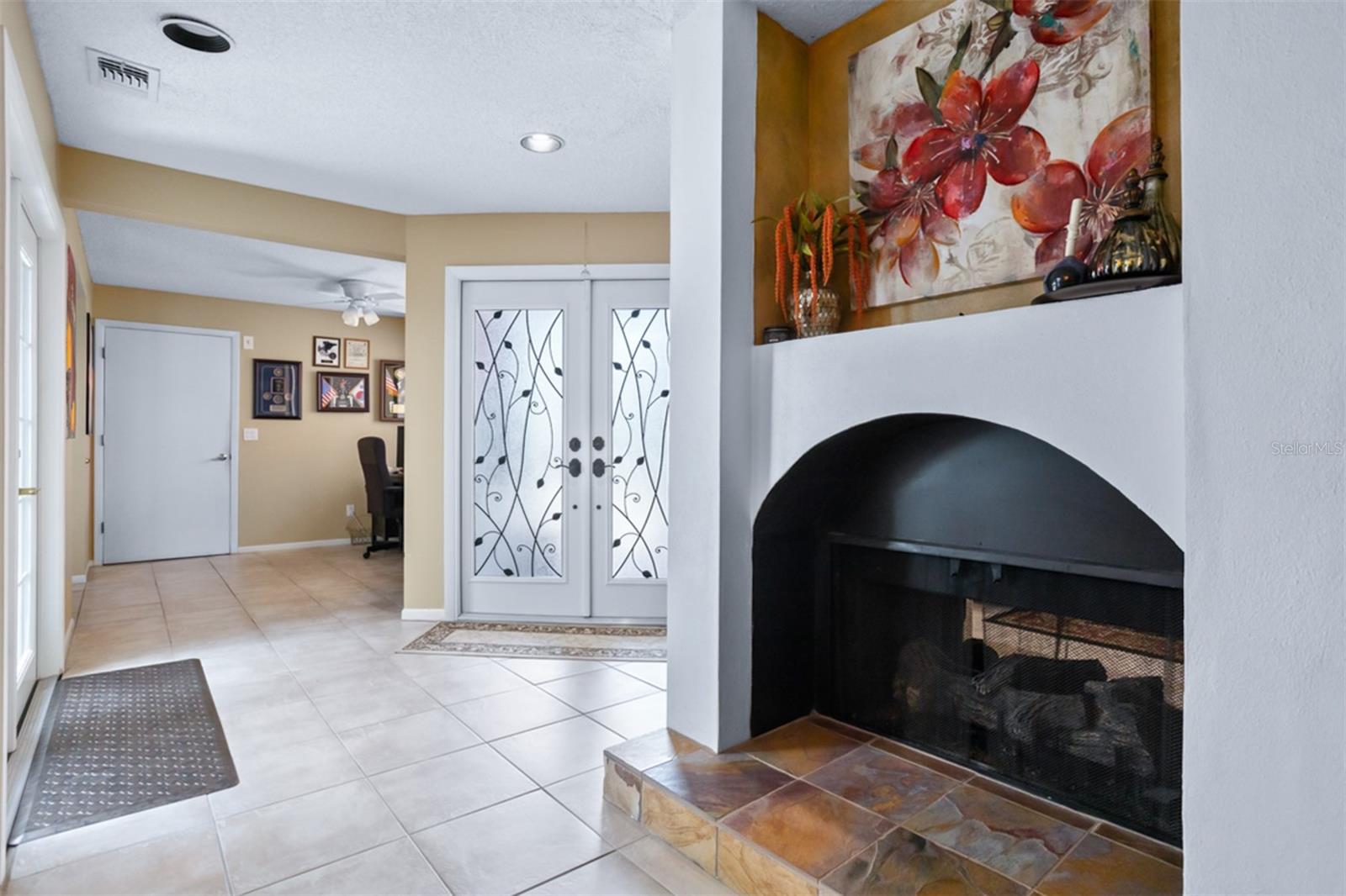Entry way