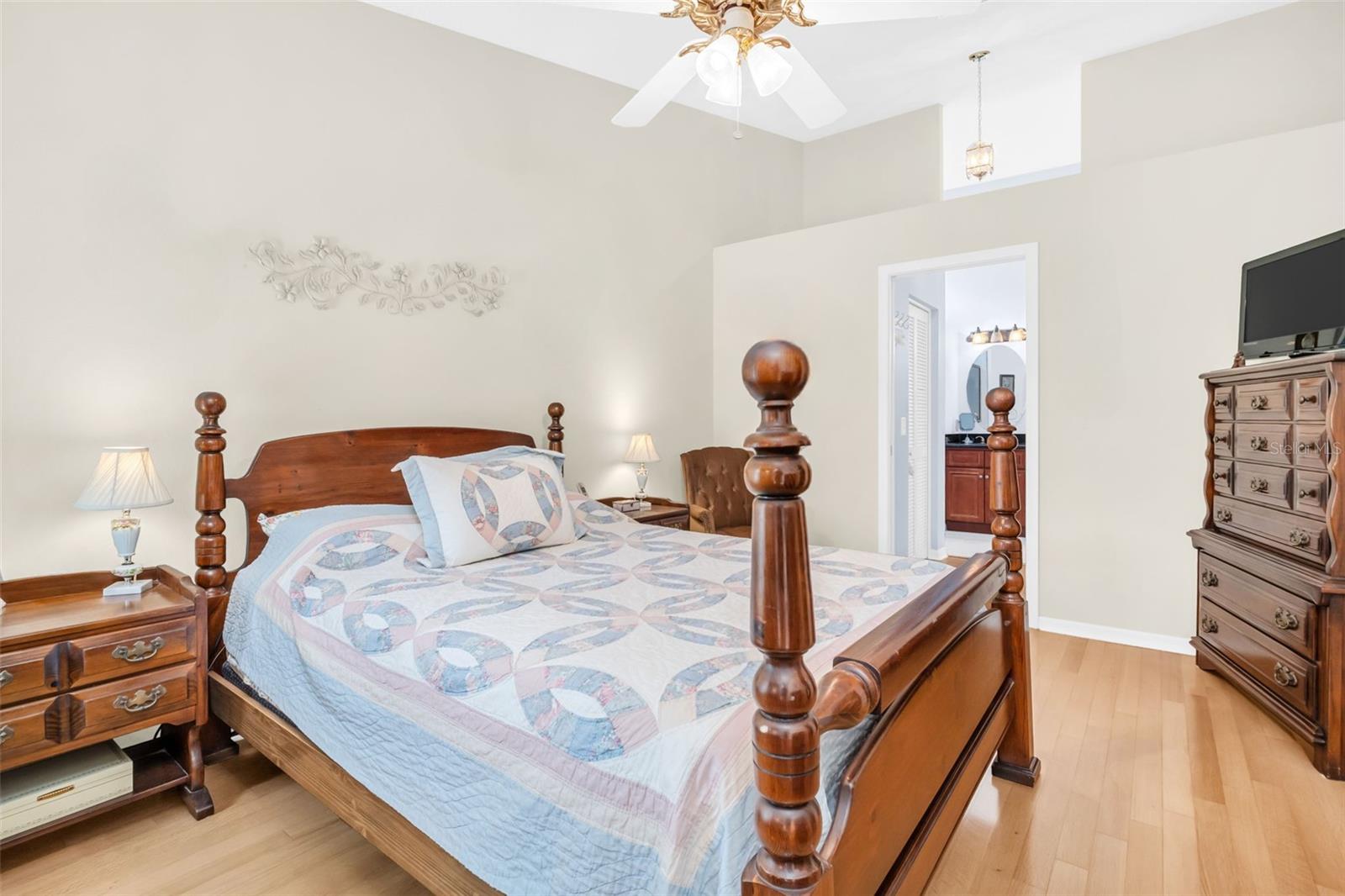 Big enough for a king, TWO walk-in closets and an updated en-suite~