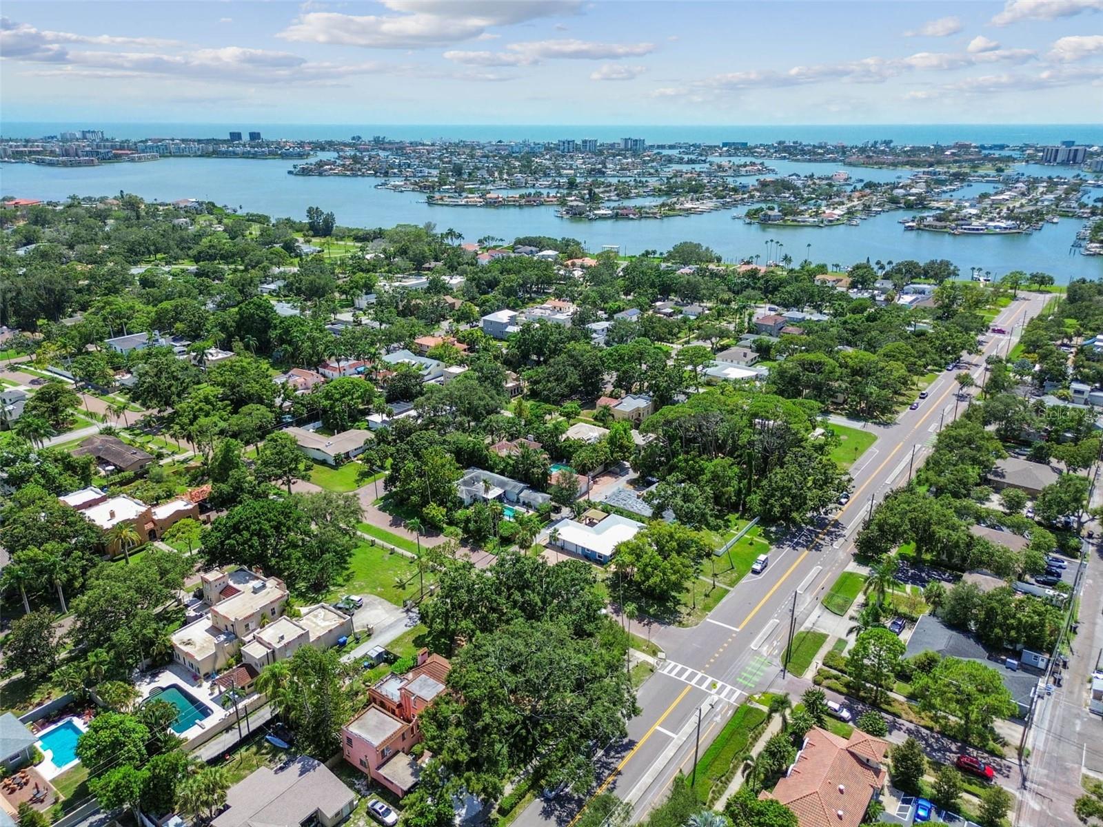 Location of home from aerial photography. No flooding during hurricanes and in Flood zone X