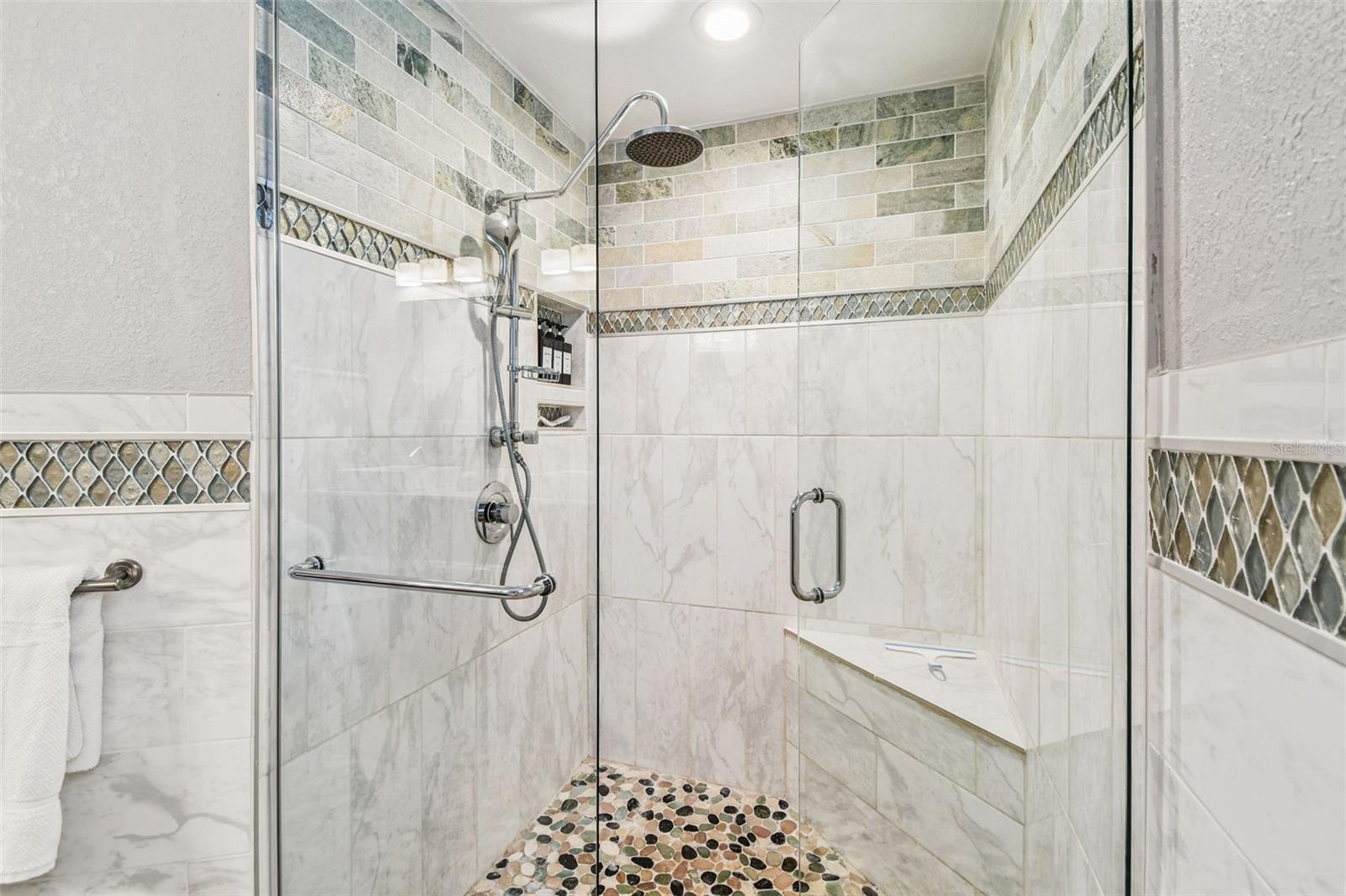 Primary shower
