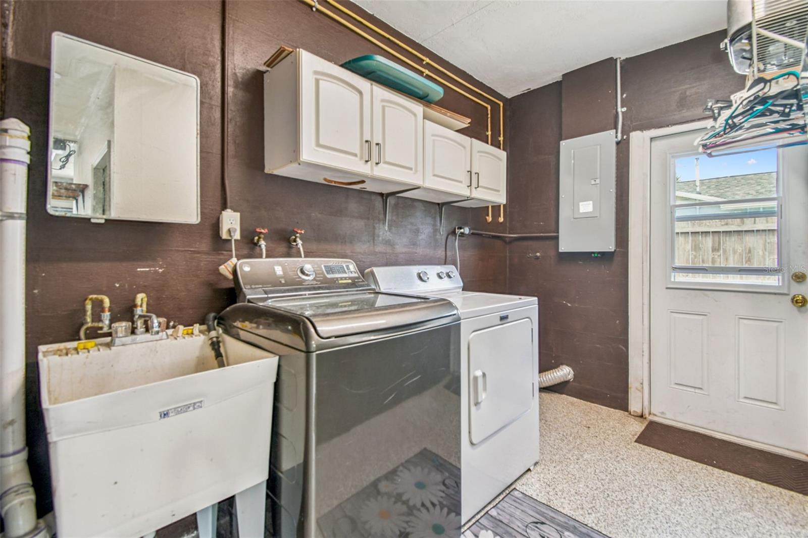 Laundry in garage