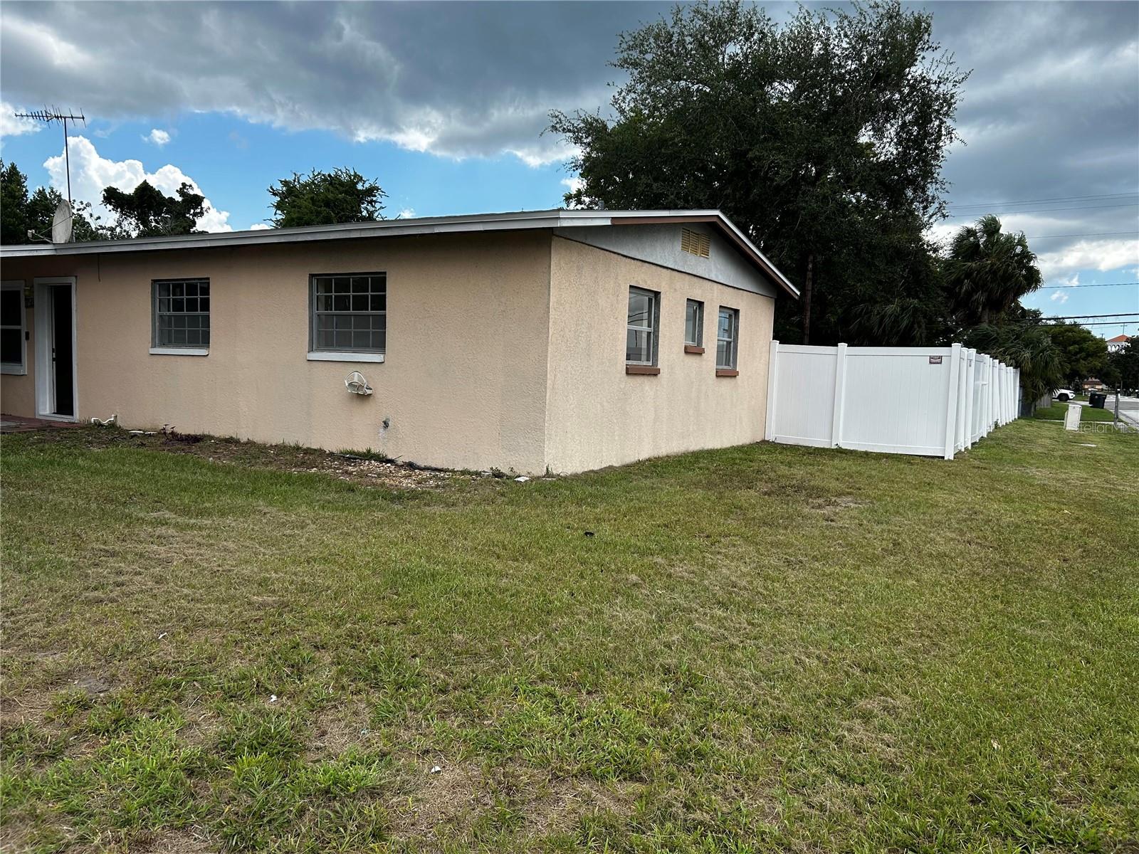 CORNER LOT