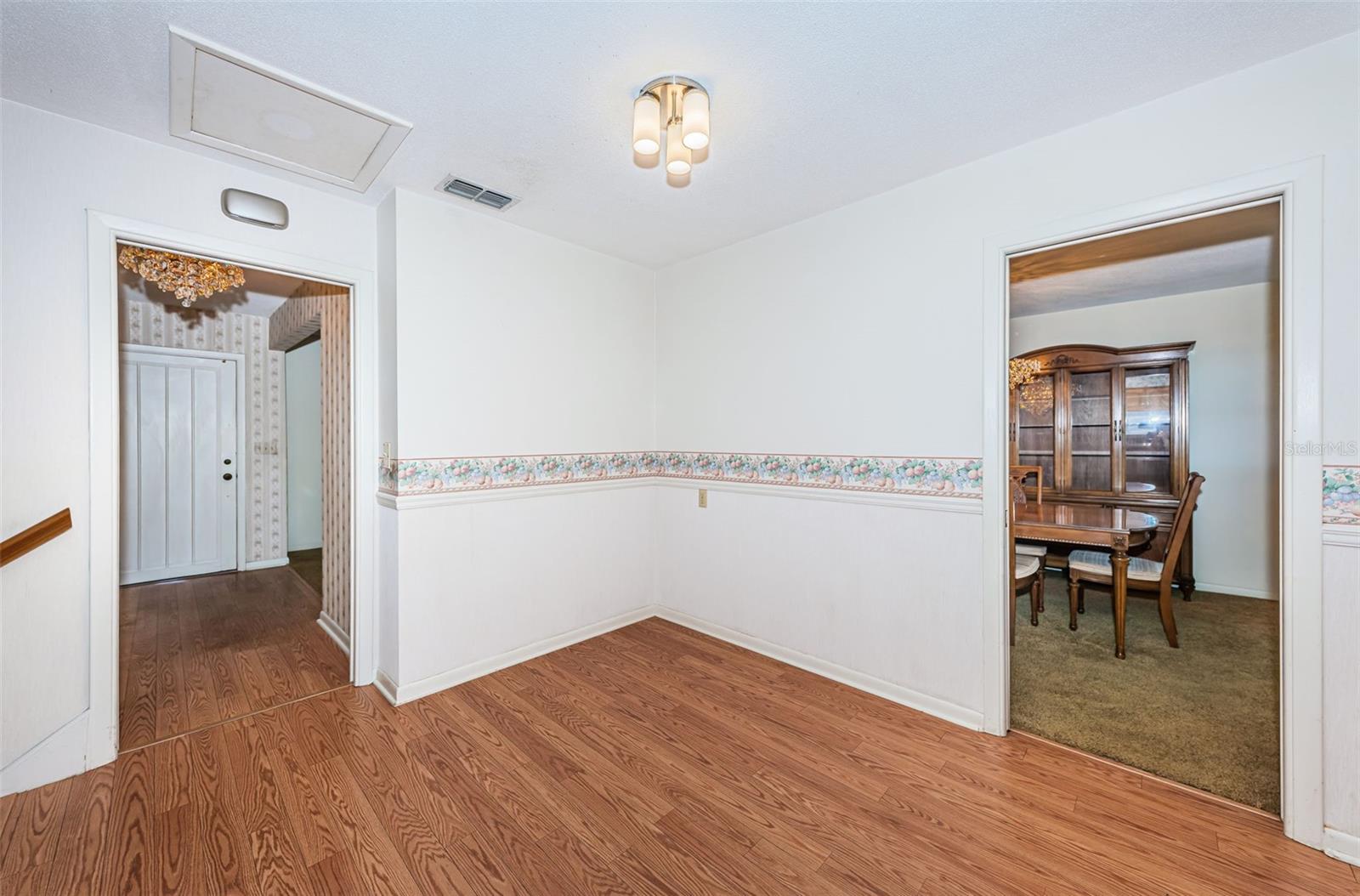 Kitchen eat in area
