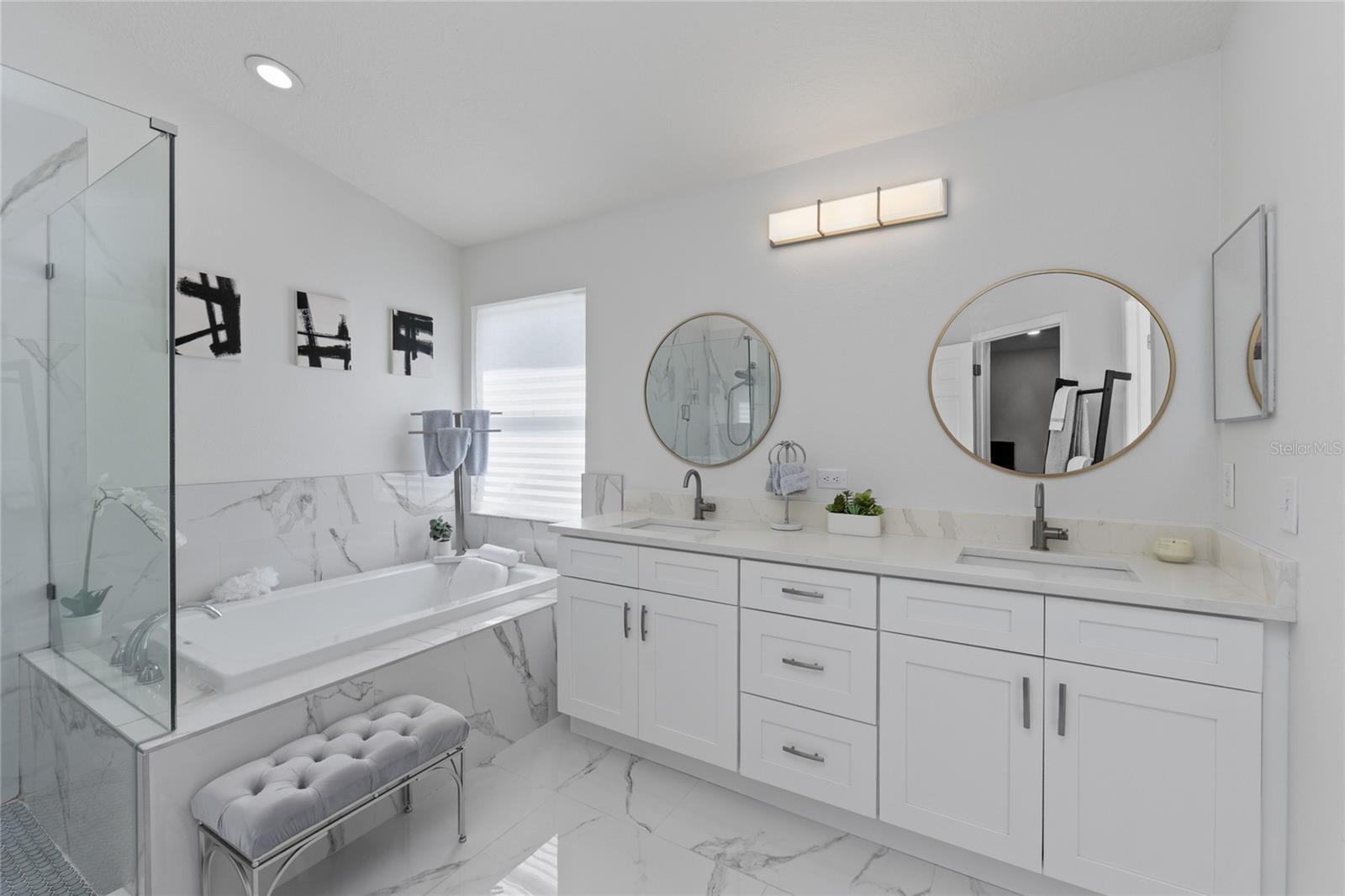Fully updated Primary Bathroom 2023