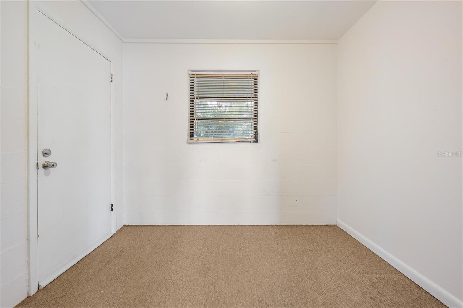 MUDROOM