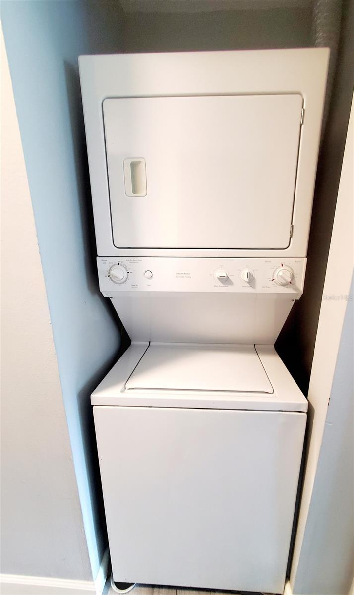 INSIDE LAUNDRY