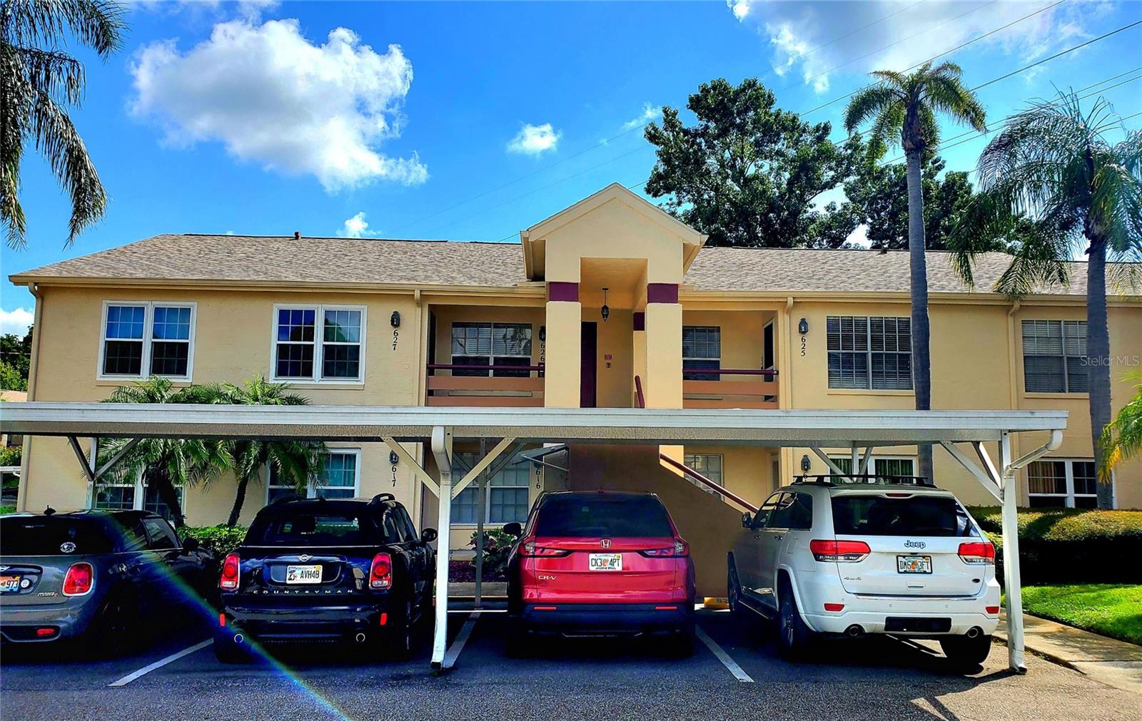 BUILDING