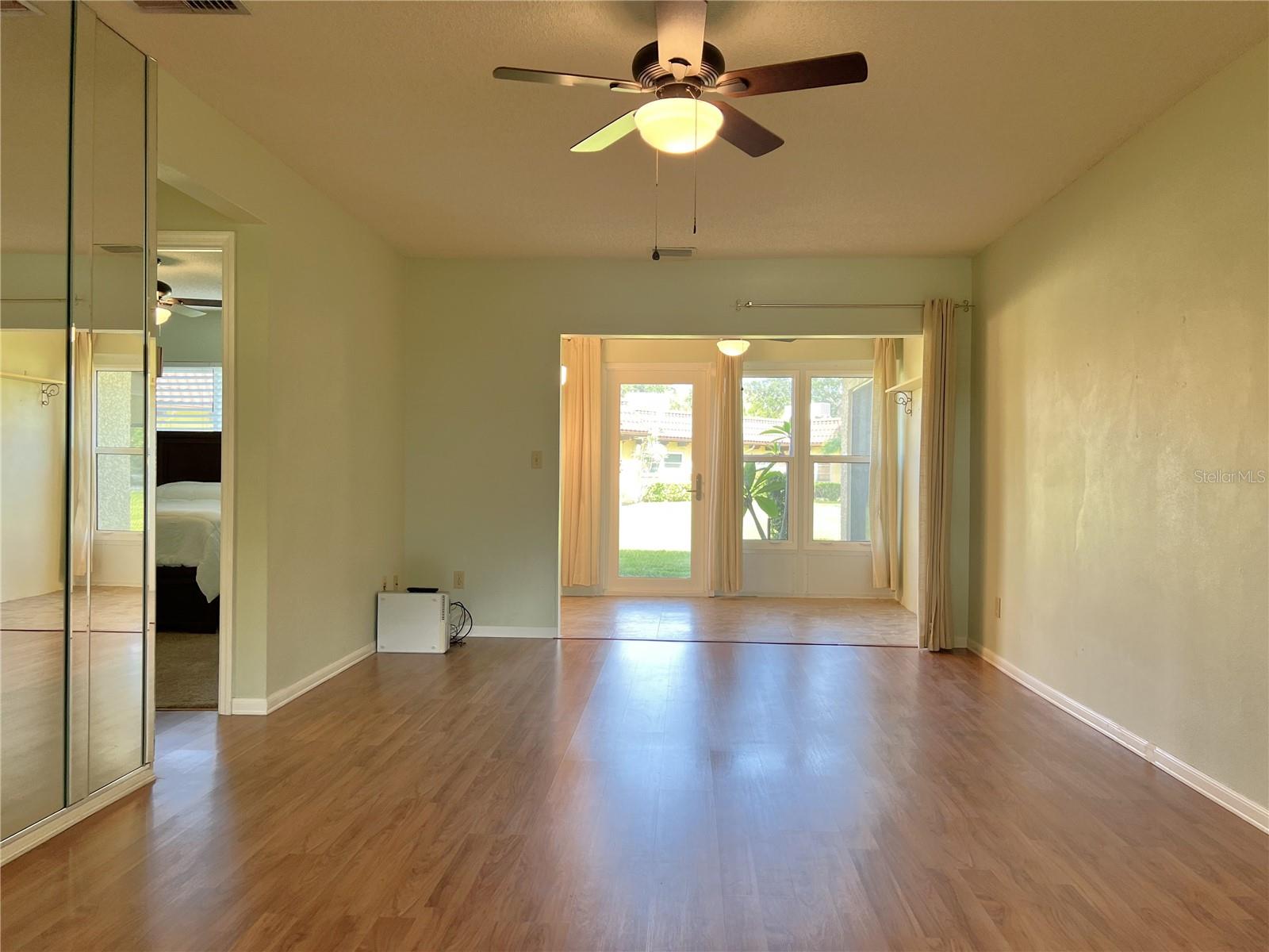 Ample room for this 1 bedroom condo.