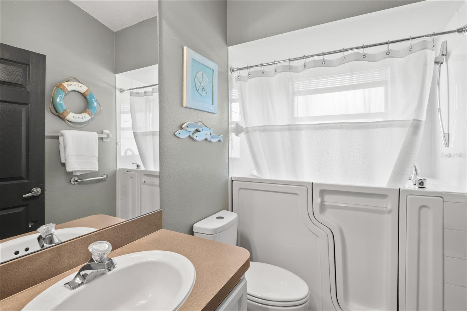 Second Full Bathroom