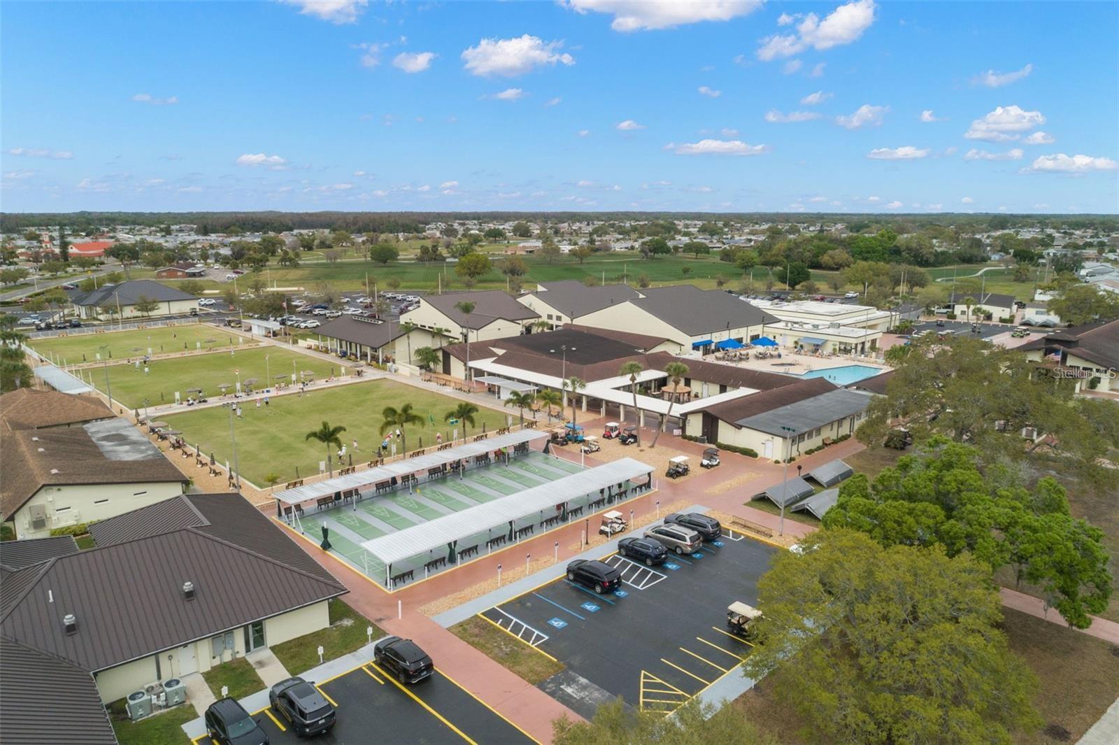 Sun City Center Amenities