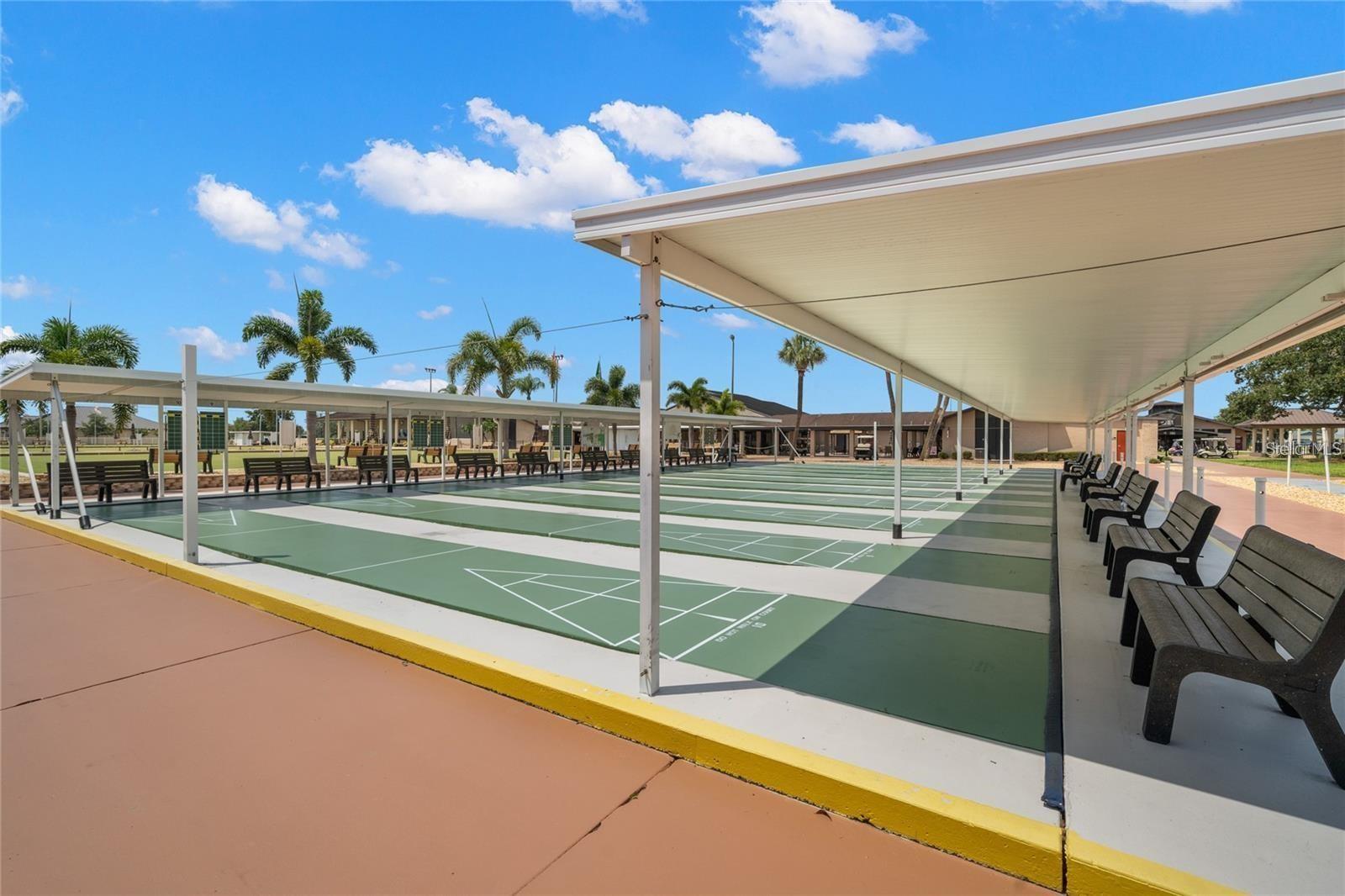 Sun City Center Amenities