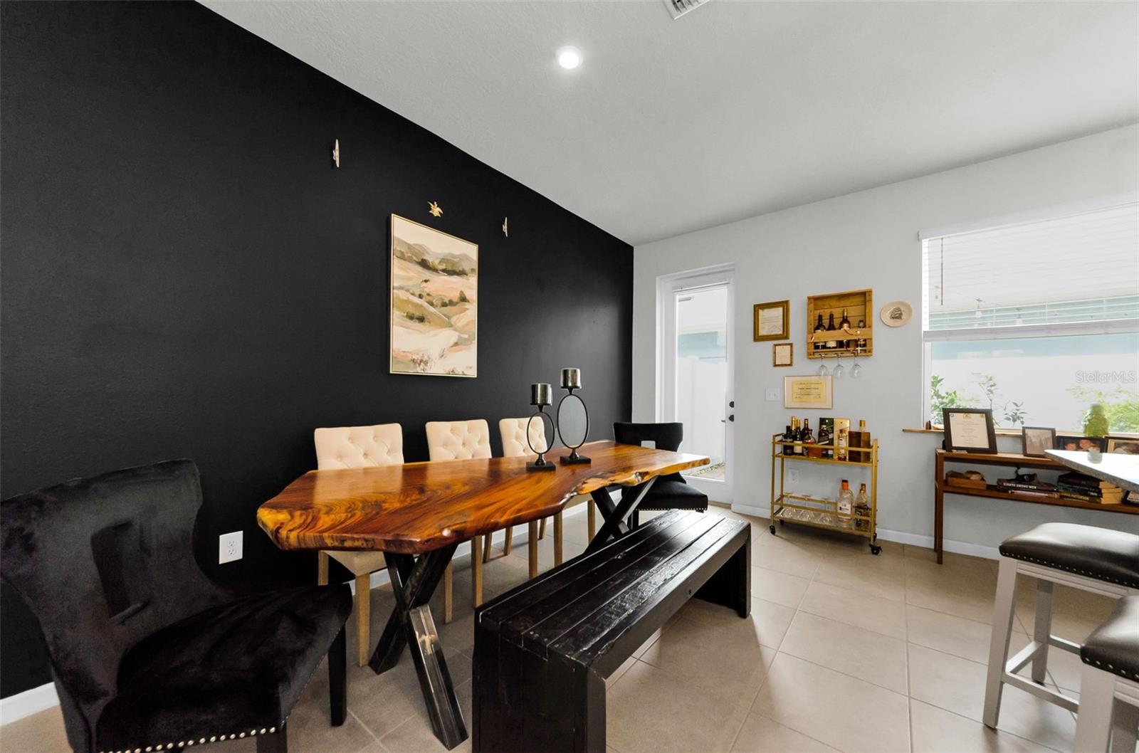 Open Concept Living!