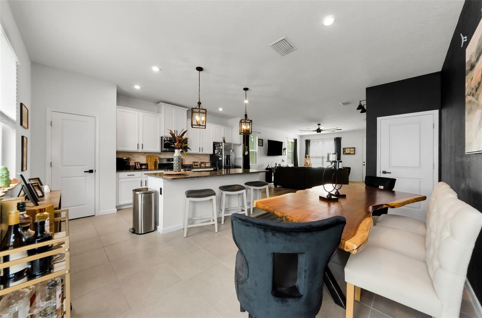 Dining/Kitchen combo