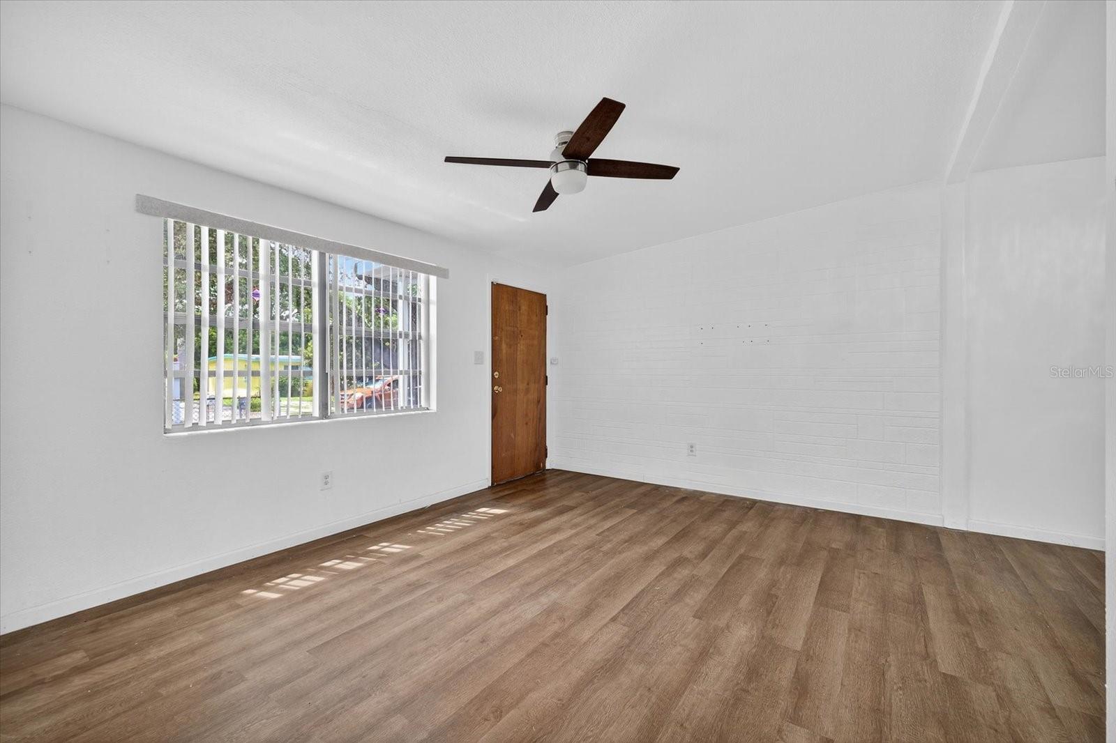 Luxury Vinyl Plan Flooring