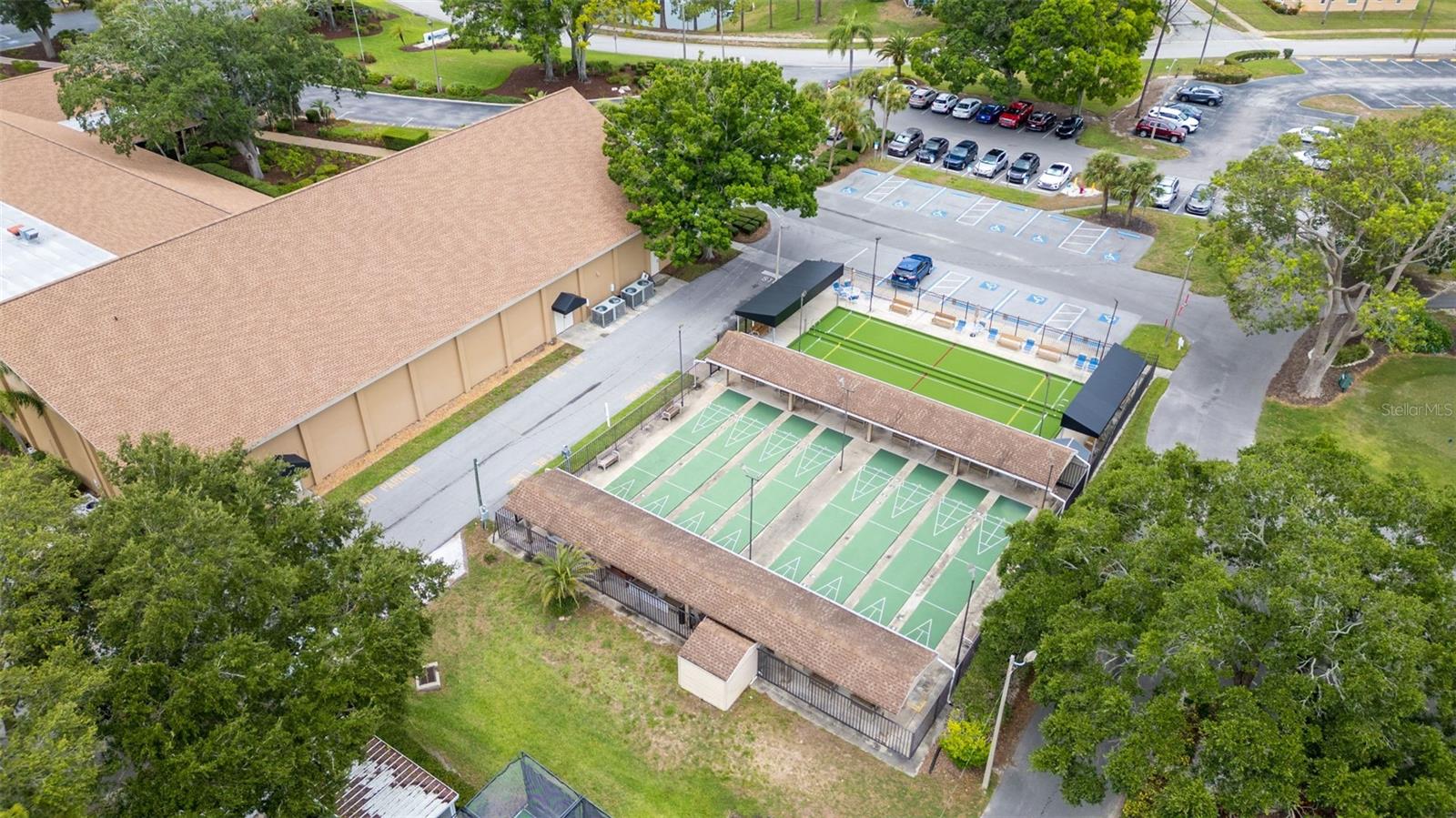 SHUFFLEBOARD AND BOCCE BALL COURTS