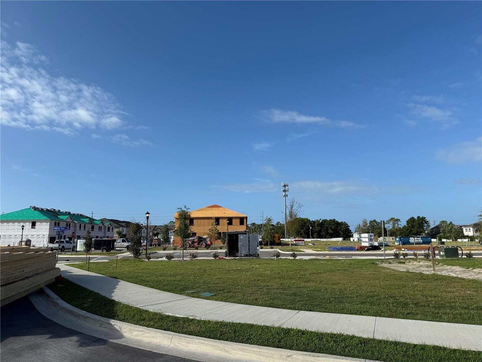 Community Lawn