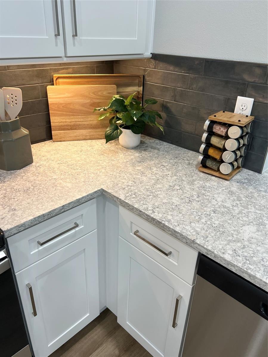Backsplash and quartz