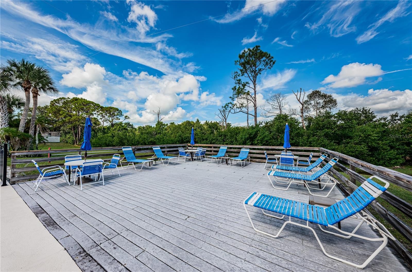 sundeck