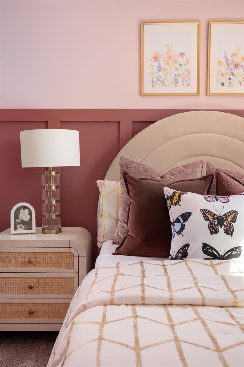 virtual staging/model home