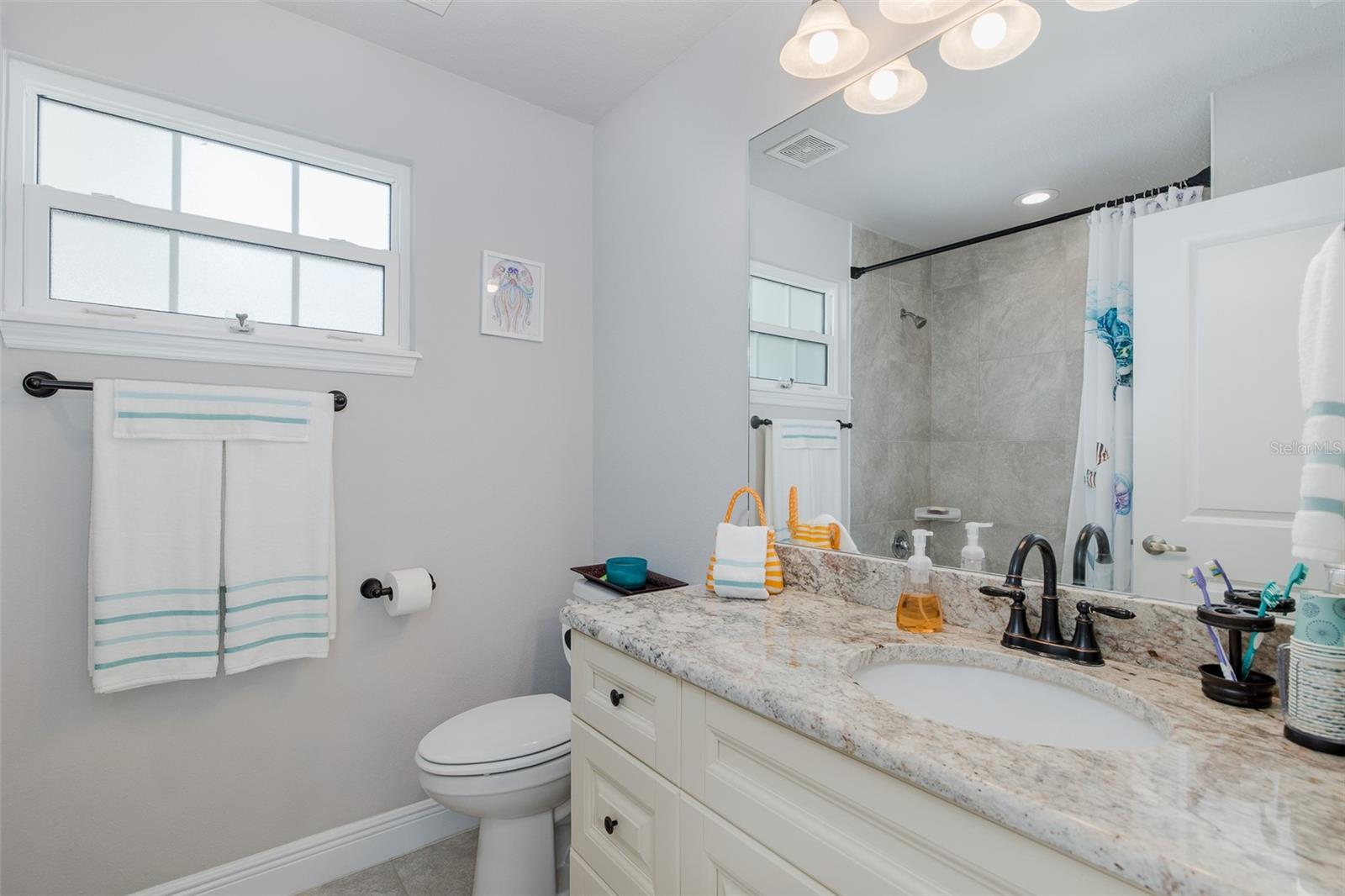 Second full bathroom upstairs