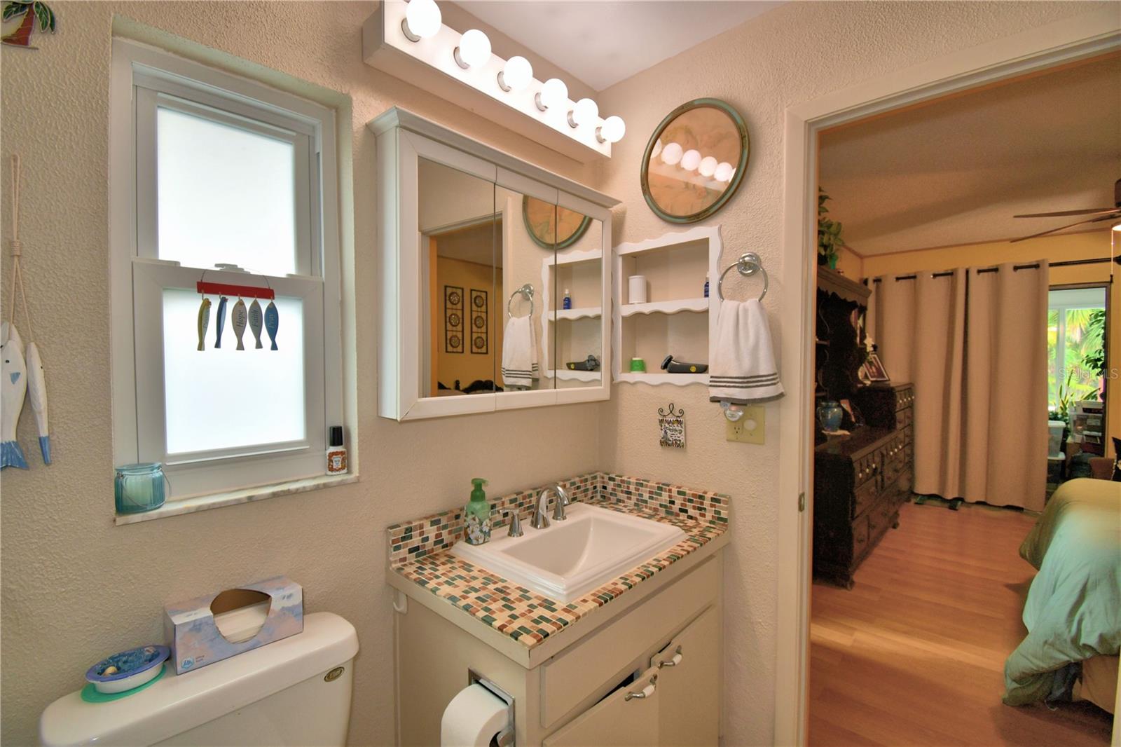 EnSuite location in Primary Bedroom