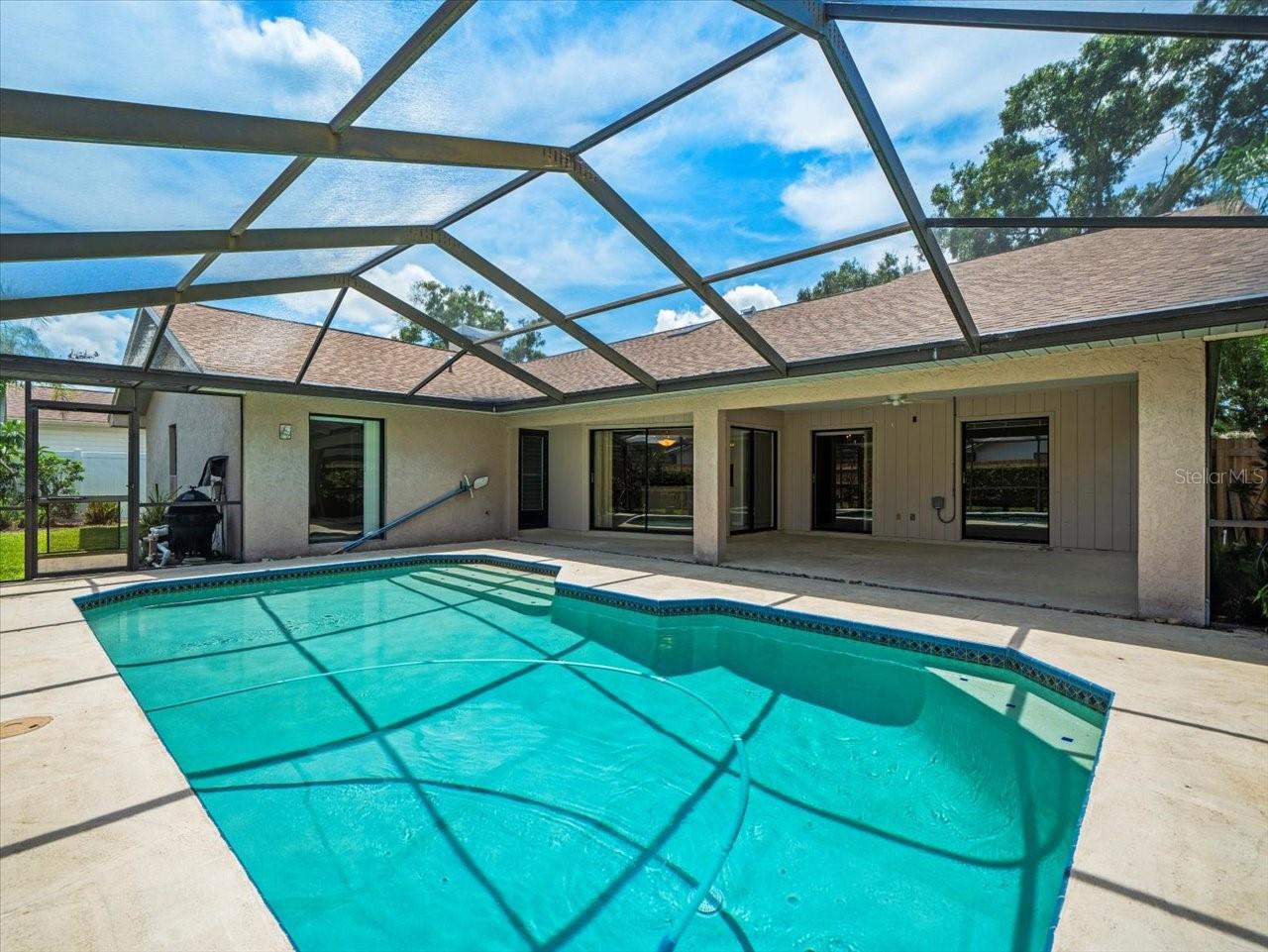 Pool Lanai