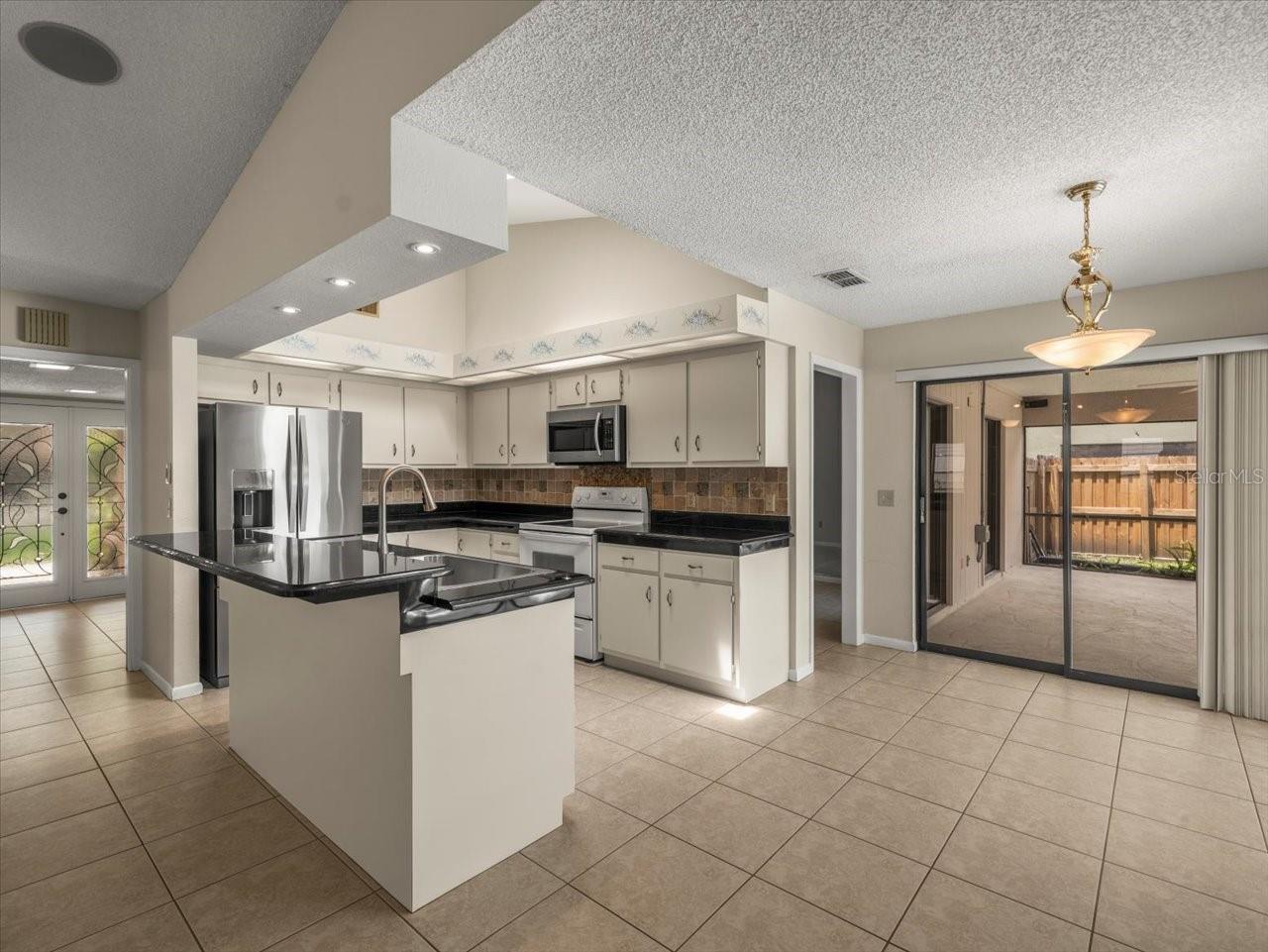 Kitchen Dinette