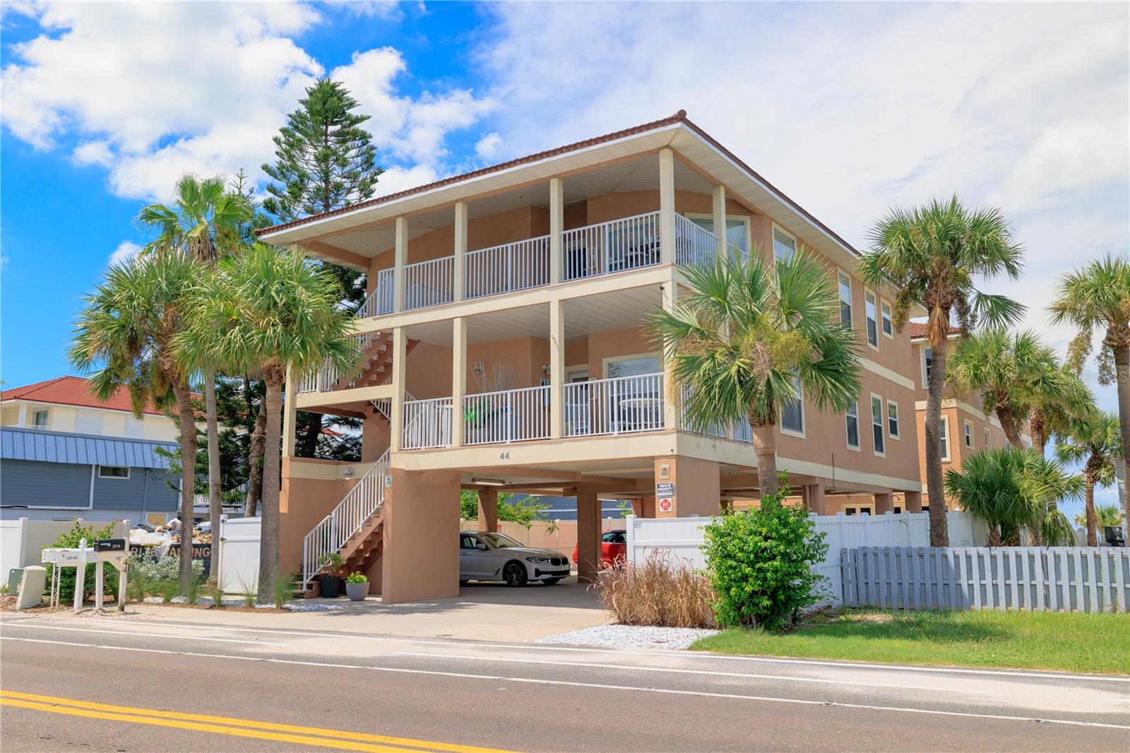 Welcome to 44 Gulf Blvd