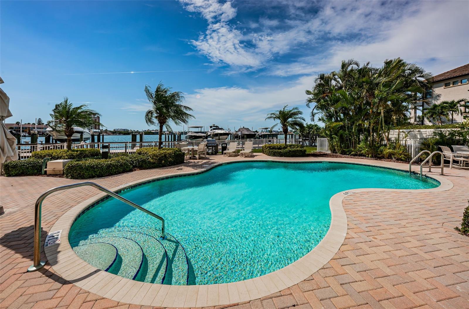 .. La Bahia Building - Private Heated Pool & Spa. There are also Grills.. Perfect Spot For Your Family to Lounge and Relax Without a Lot of People around. There is a Common  Pool Up By the Clubhouse.