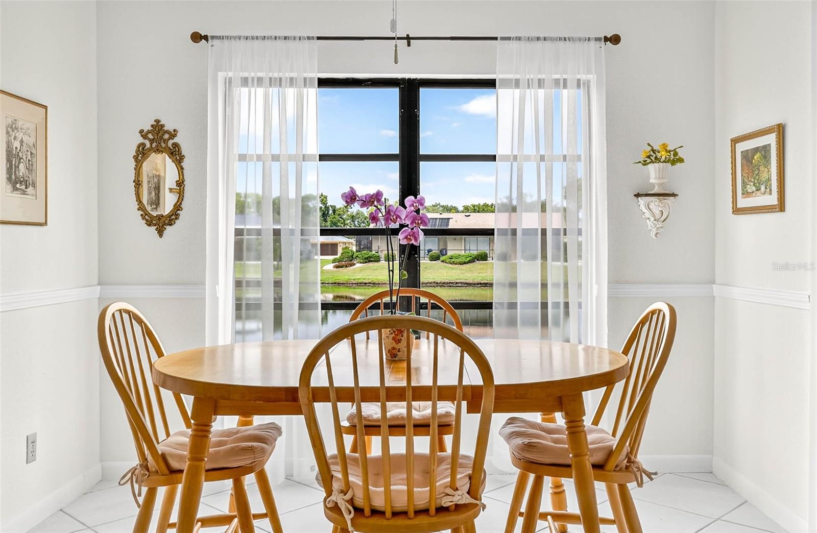 breakfast room with pond view