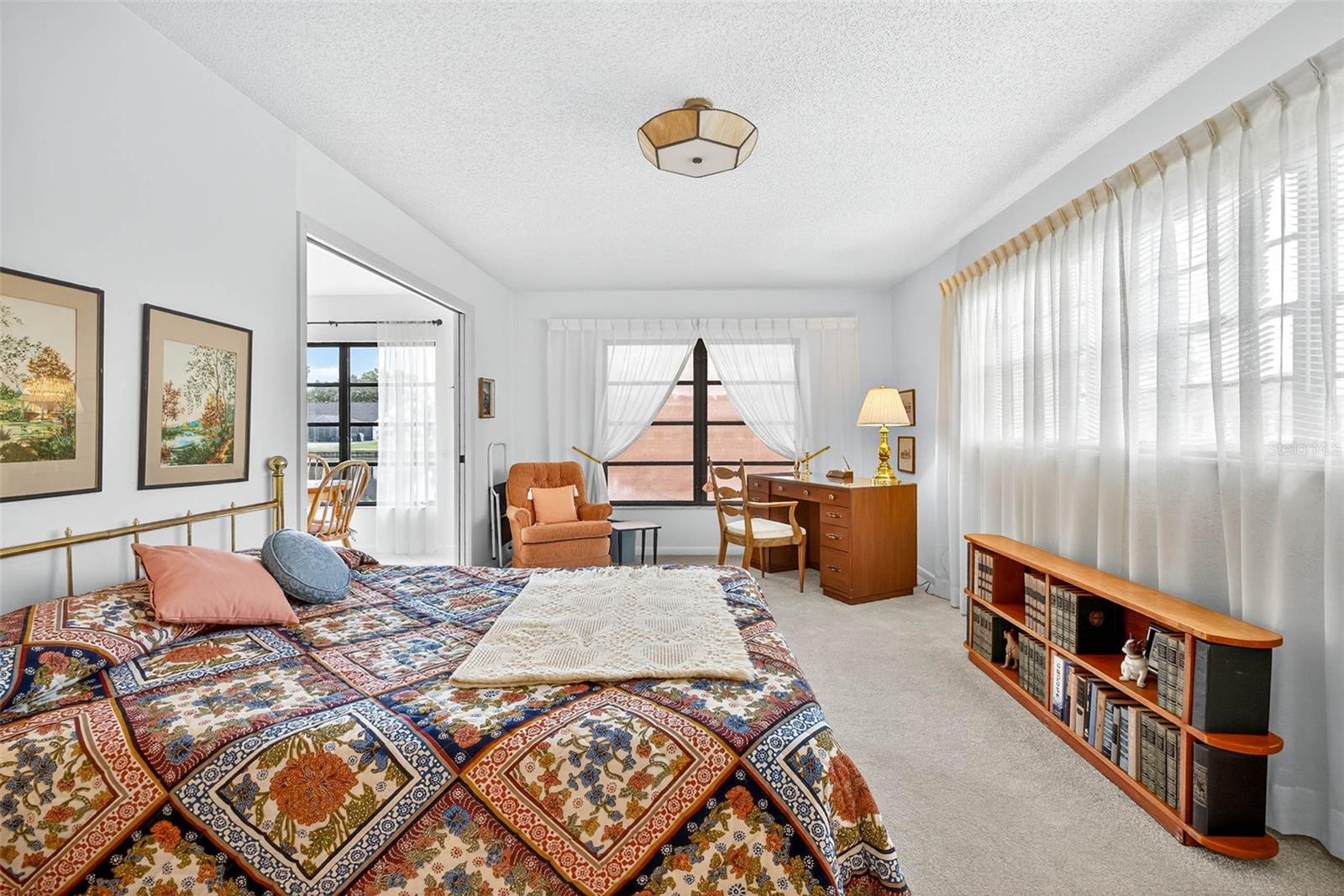 guest room 1