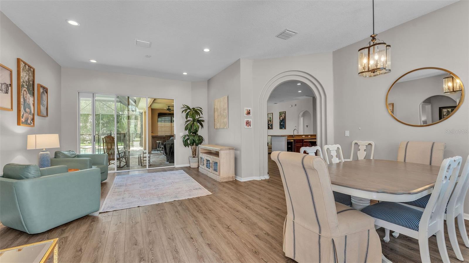 Dining/Living Room