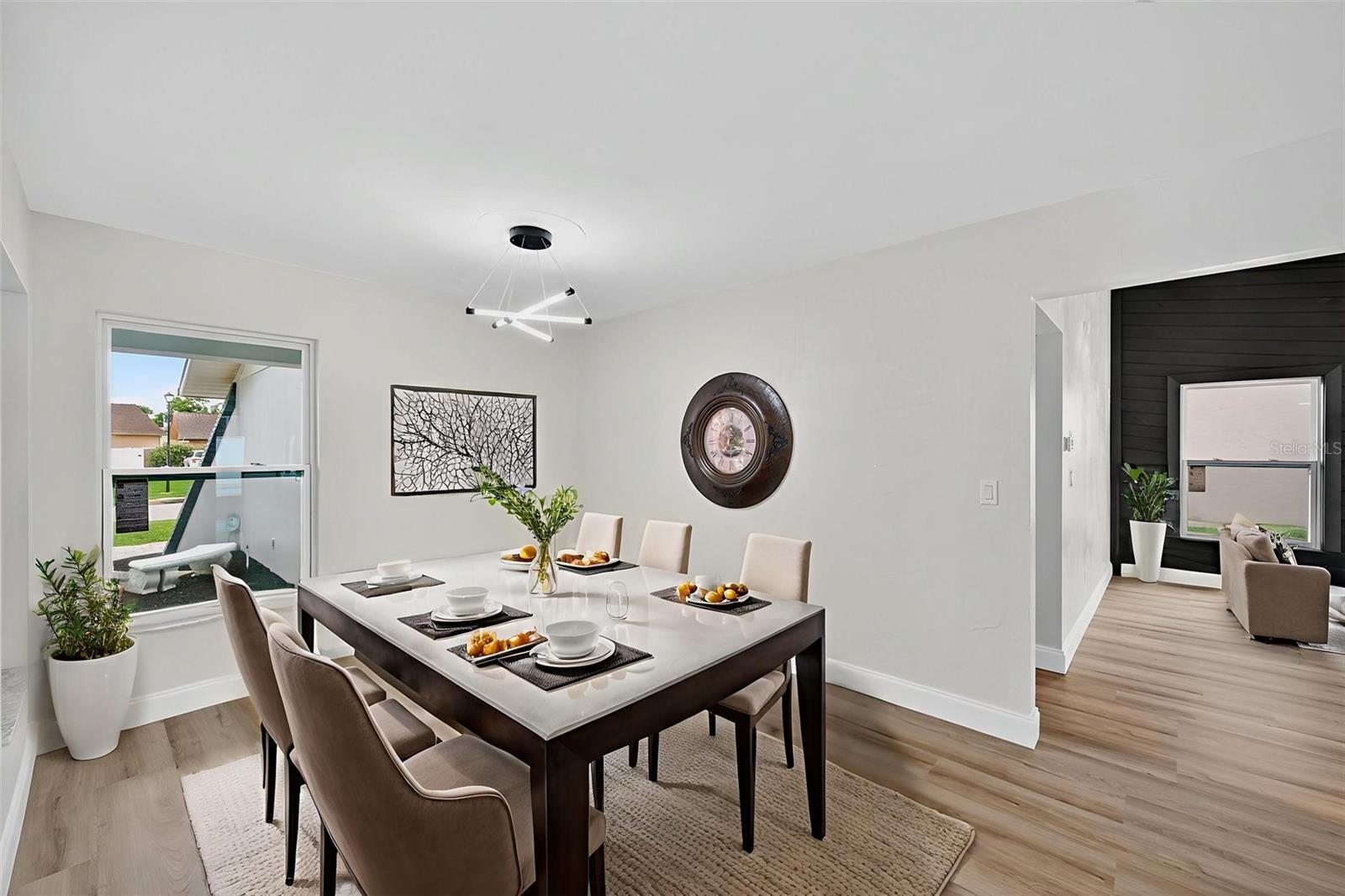 Formal Dining