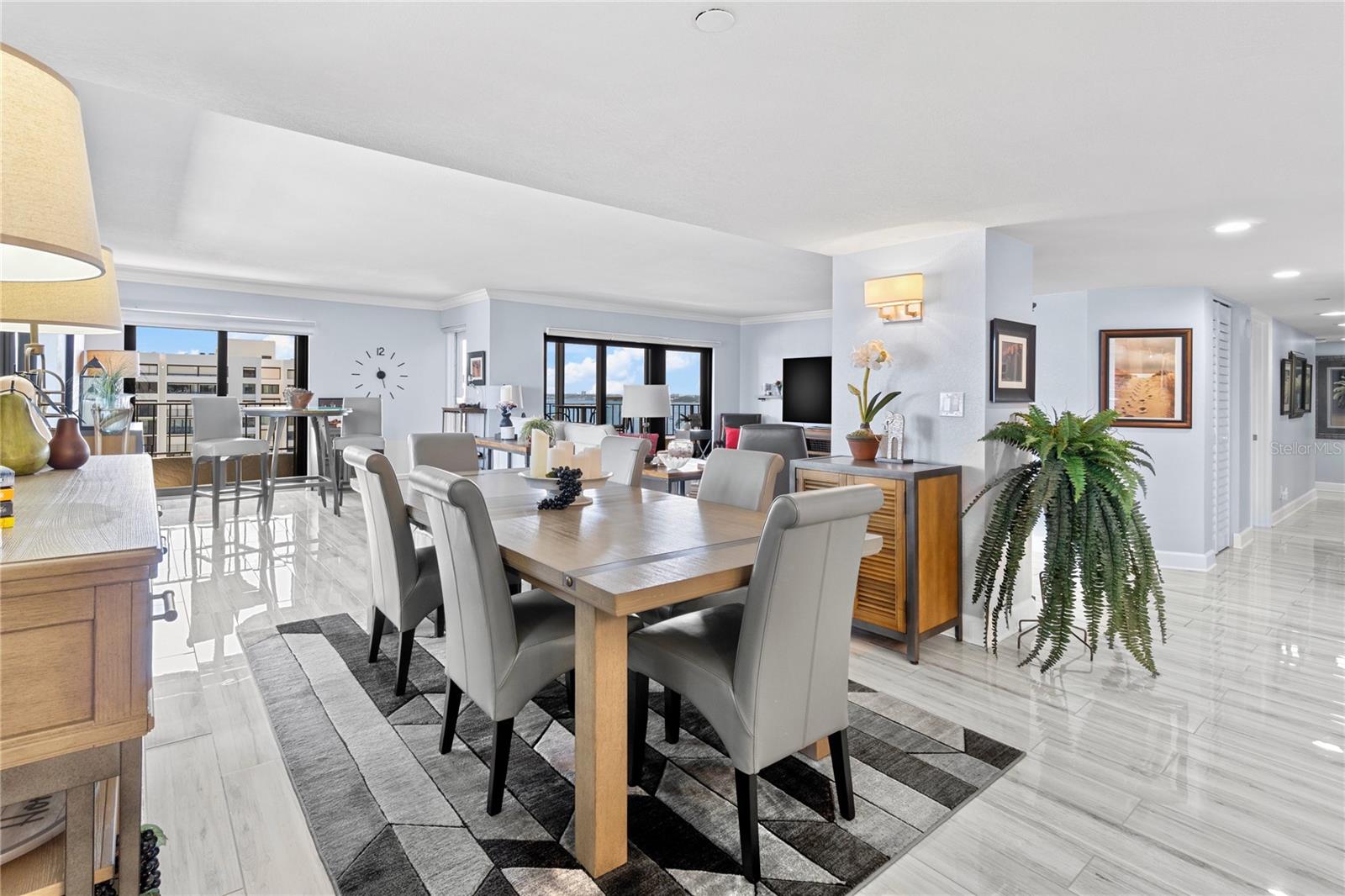 great room - dining area