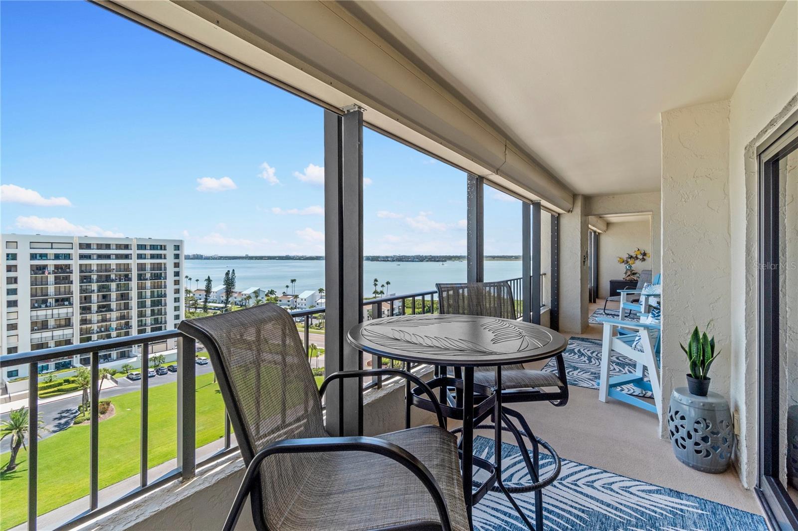 private balcony 3