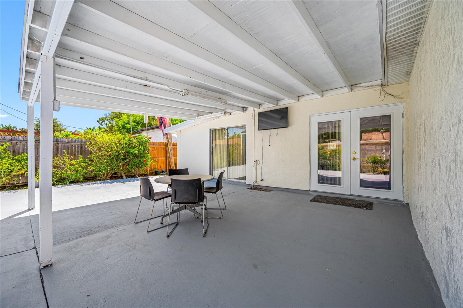 Covered Lanai