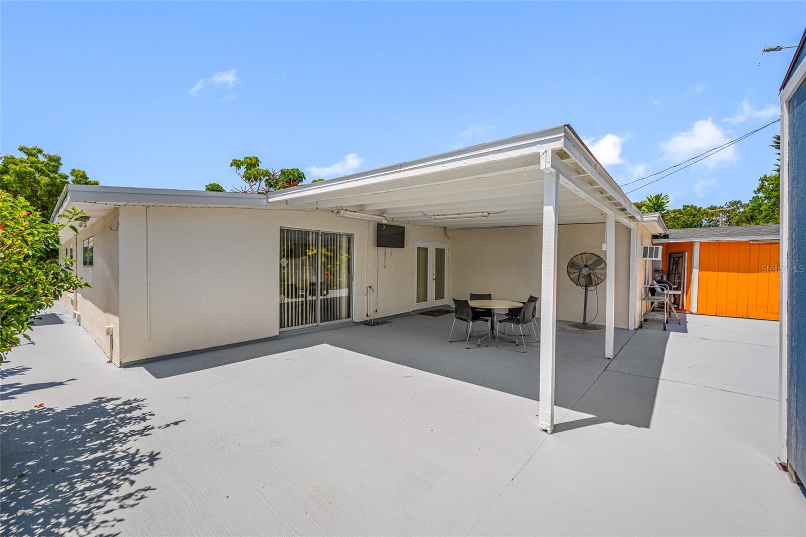 Covered Lanai