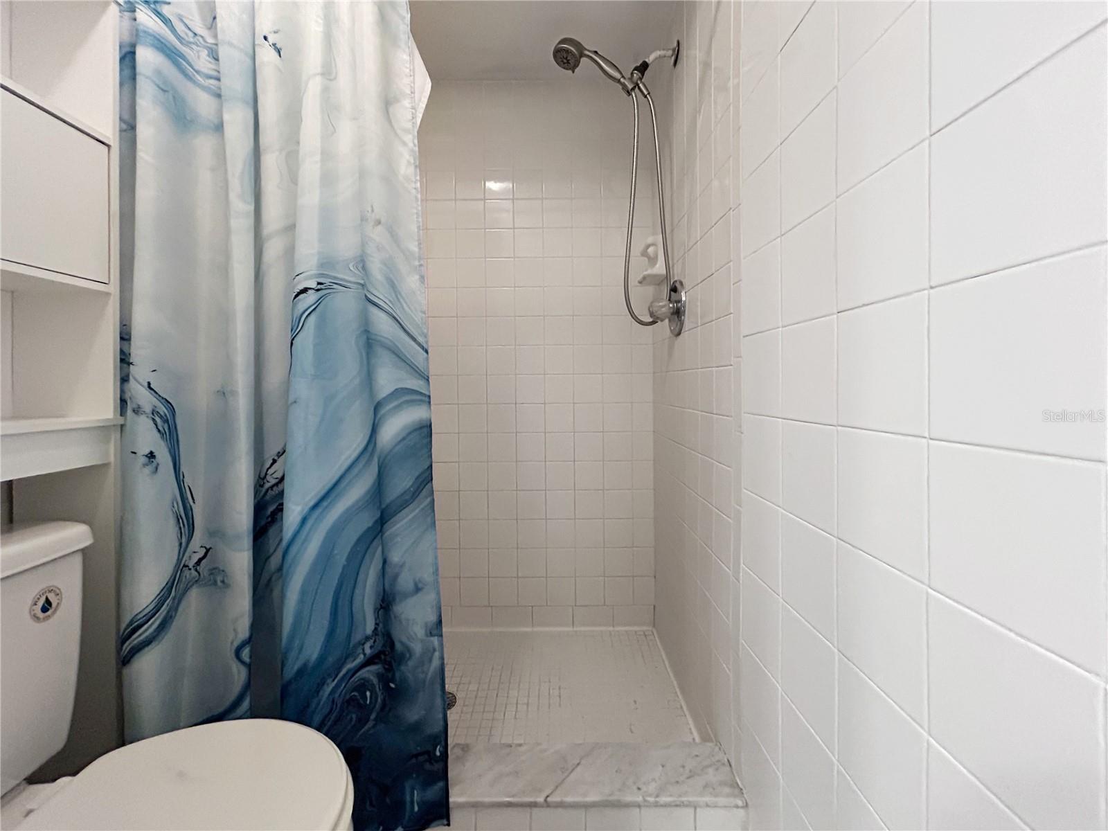 Primary shower