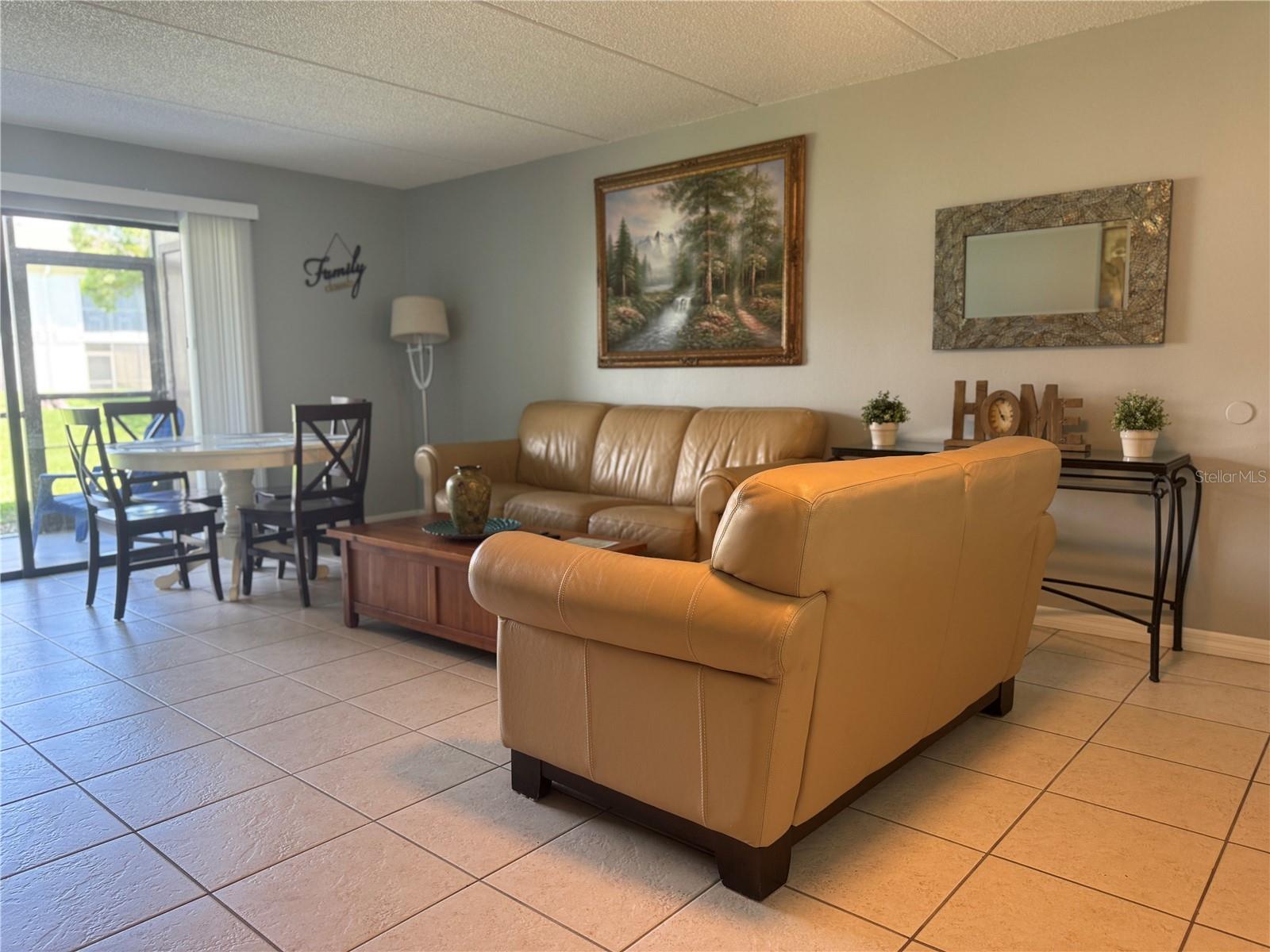 Open floor maximizes the space!