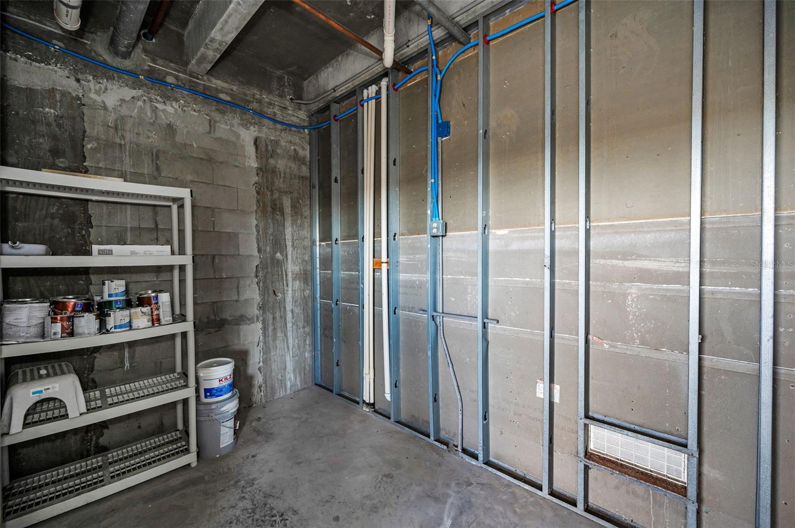 SPACIOUS PRIVATE STORAGE ROOM