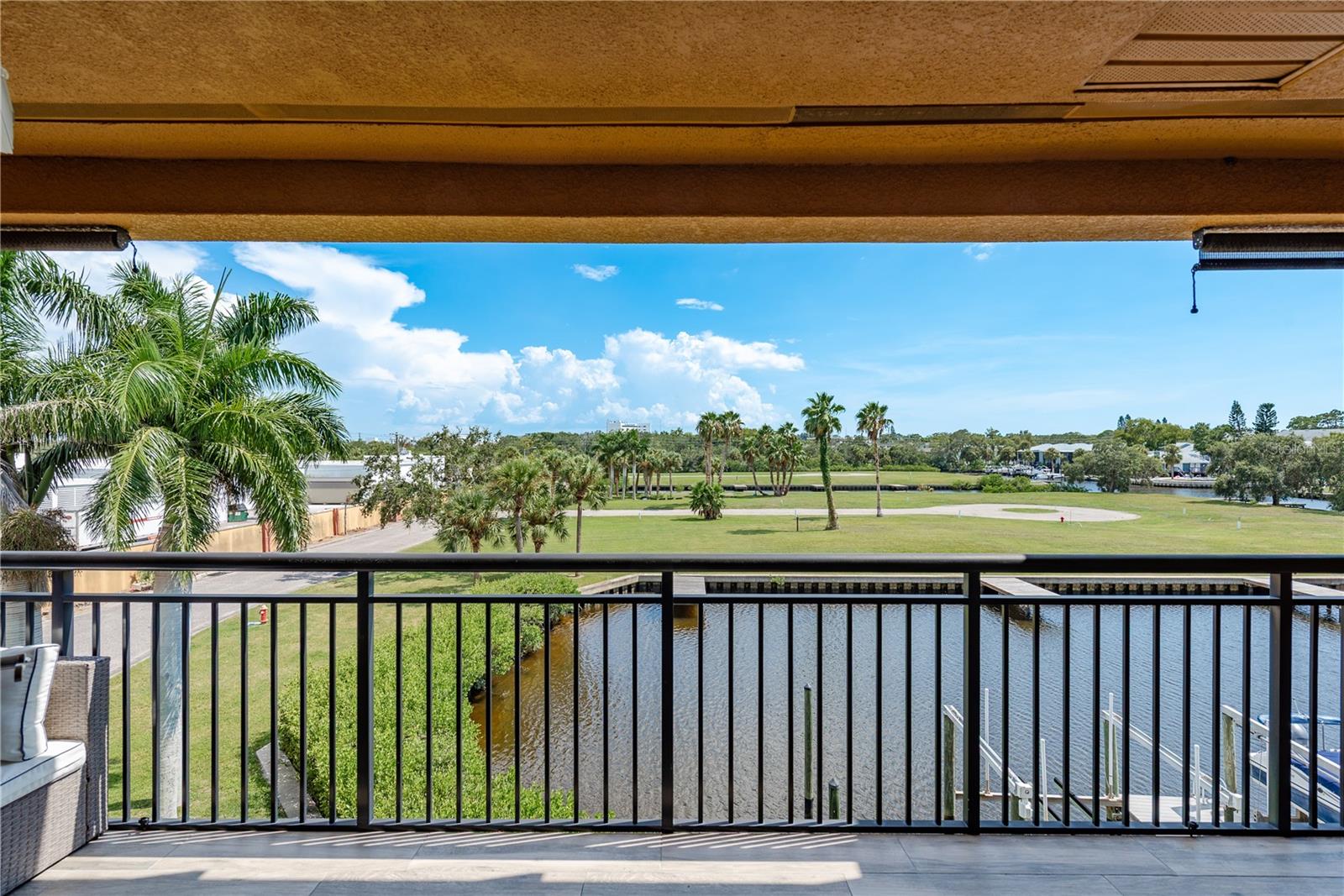 Master Private Balcony