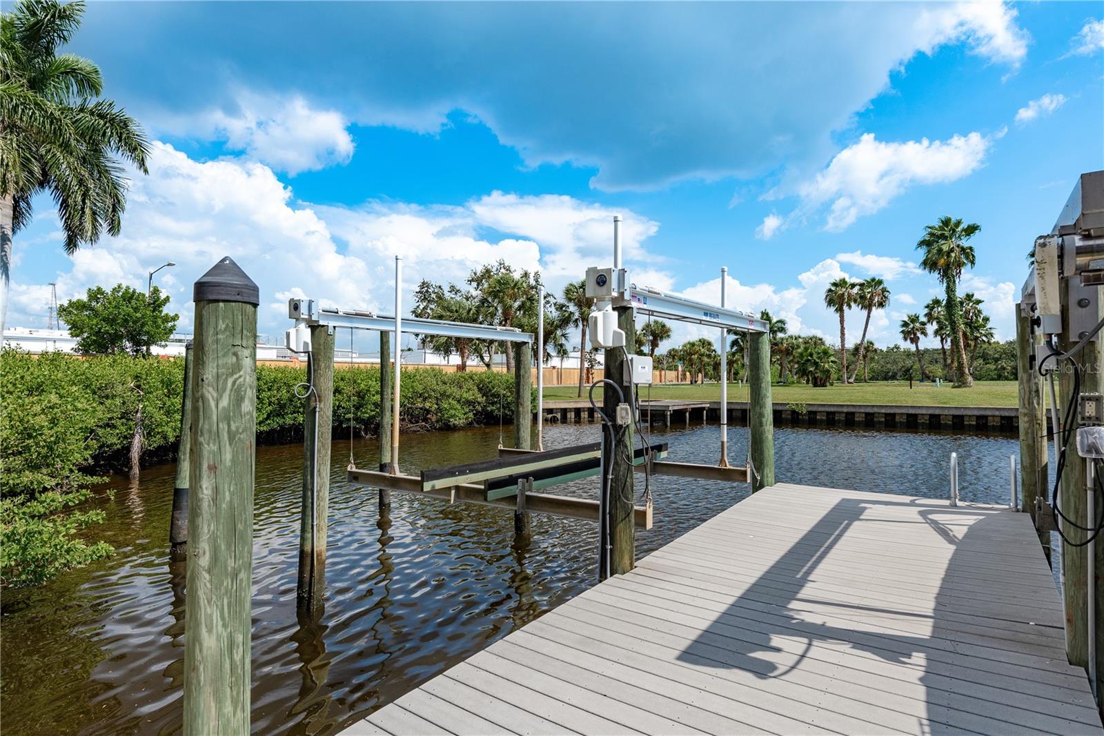 Boat Dock with Like New Lift!