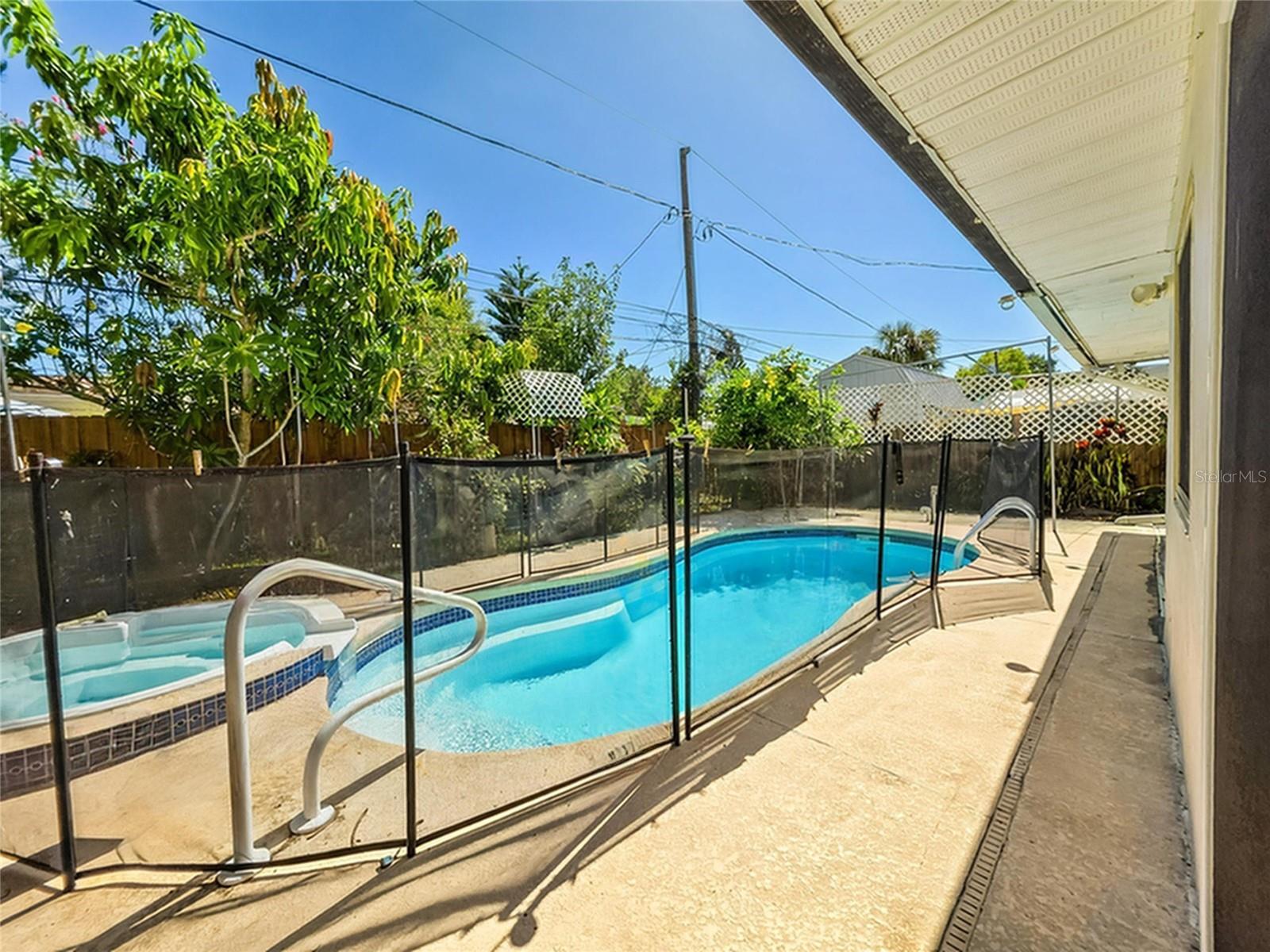 Pool