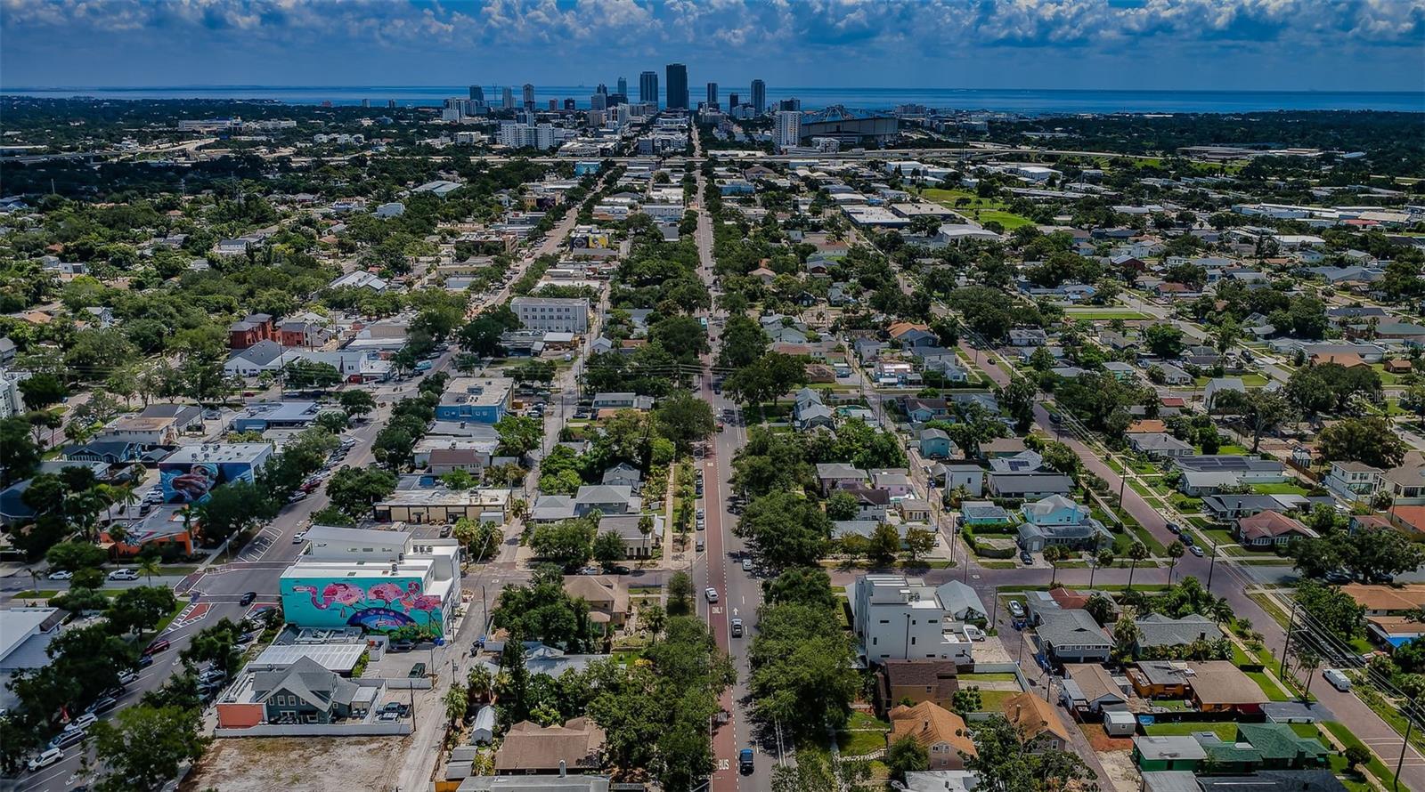 Walking distance to St Pete Favorites