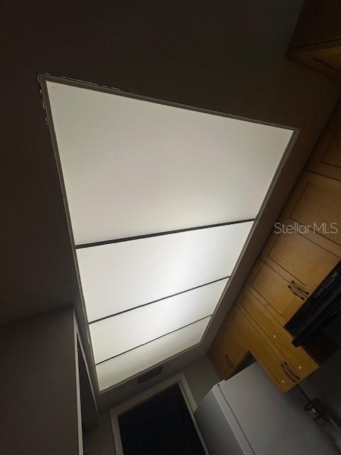New Kitchen Lighting 8.14.2025 (No more lattice)