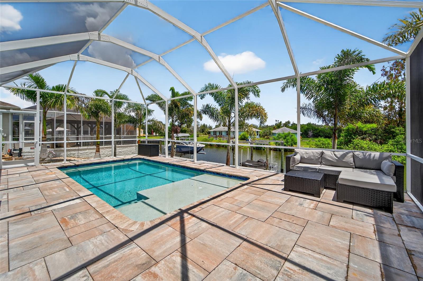 New Salt water pool