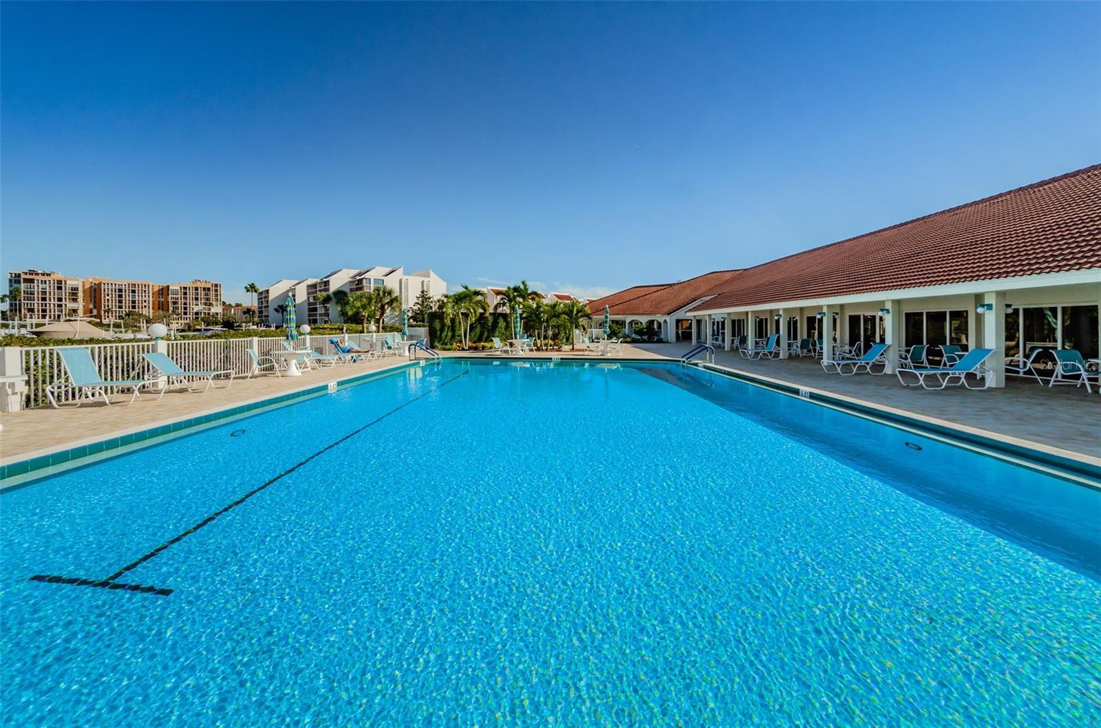 Master HOA pool