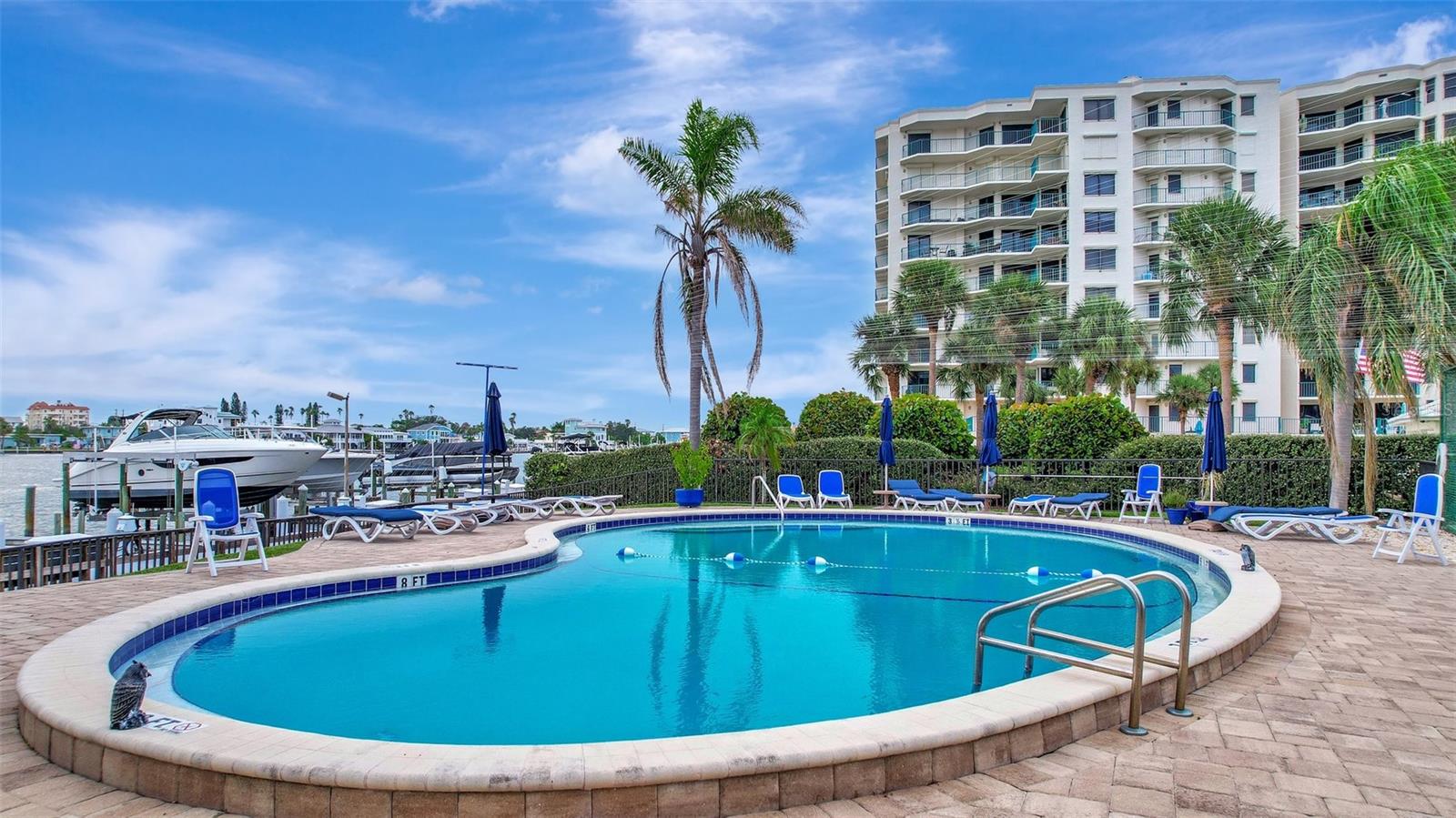 The pool is very inviting with great views
