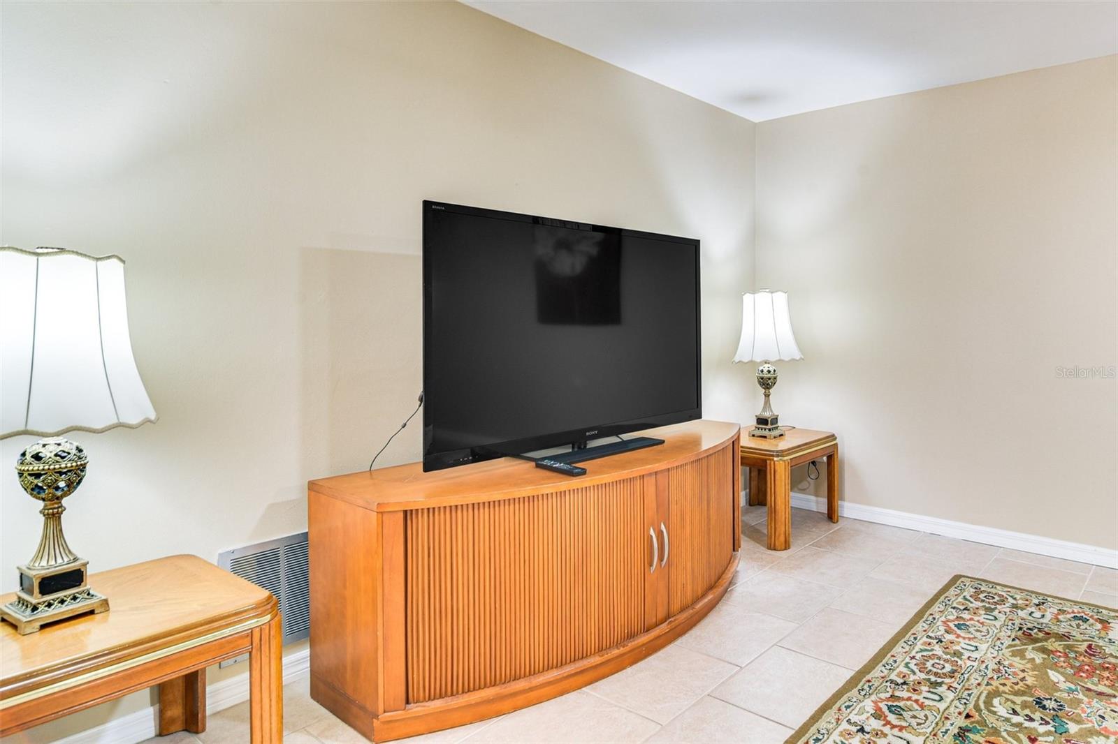 Living room p2