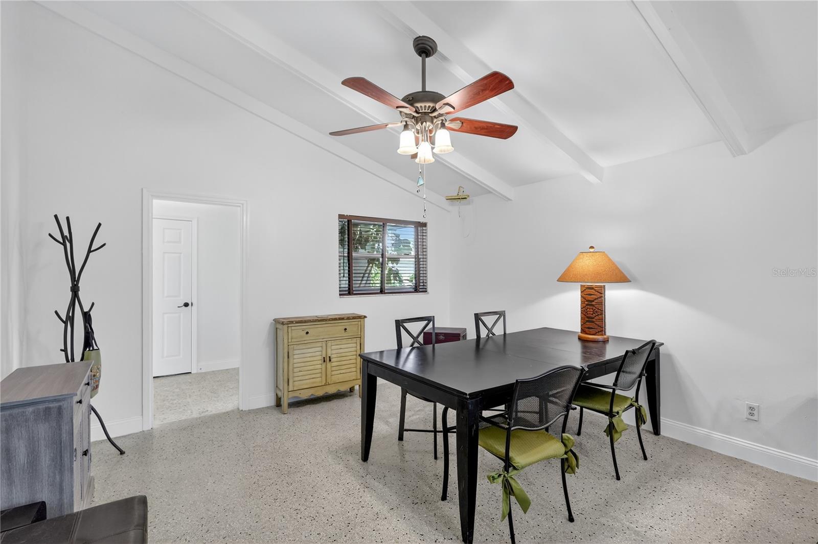 Vaulted ceilings in the family room